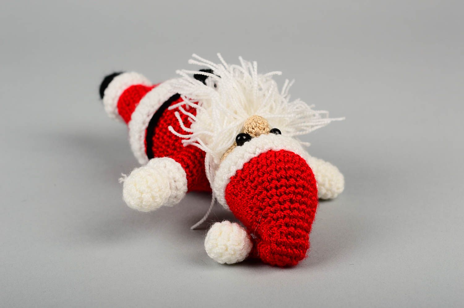 Häkel Kuscheltier handgefertigt Spielzeug Weihnachtsmann Geschenkidee für Kinder foto 4