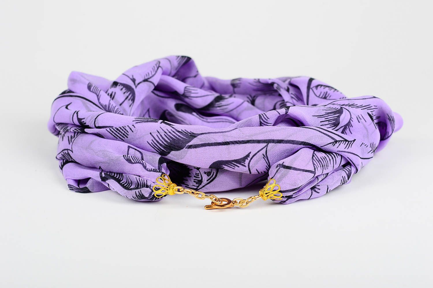 Sciarpa bella di chiffon fatta a mano accessorio da donna viola leggera foto 1