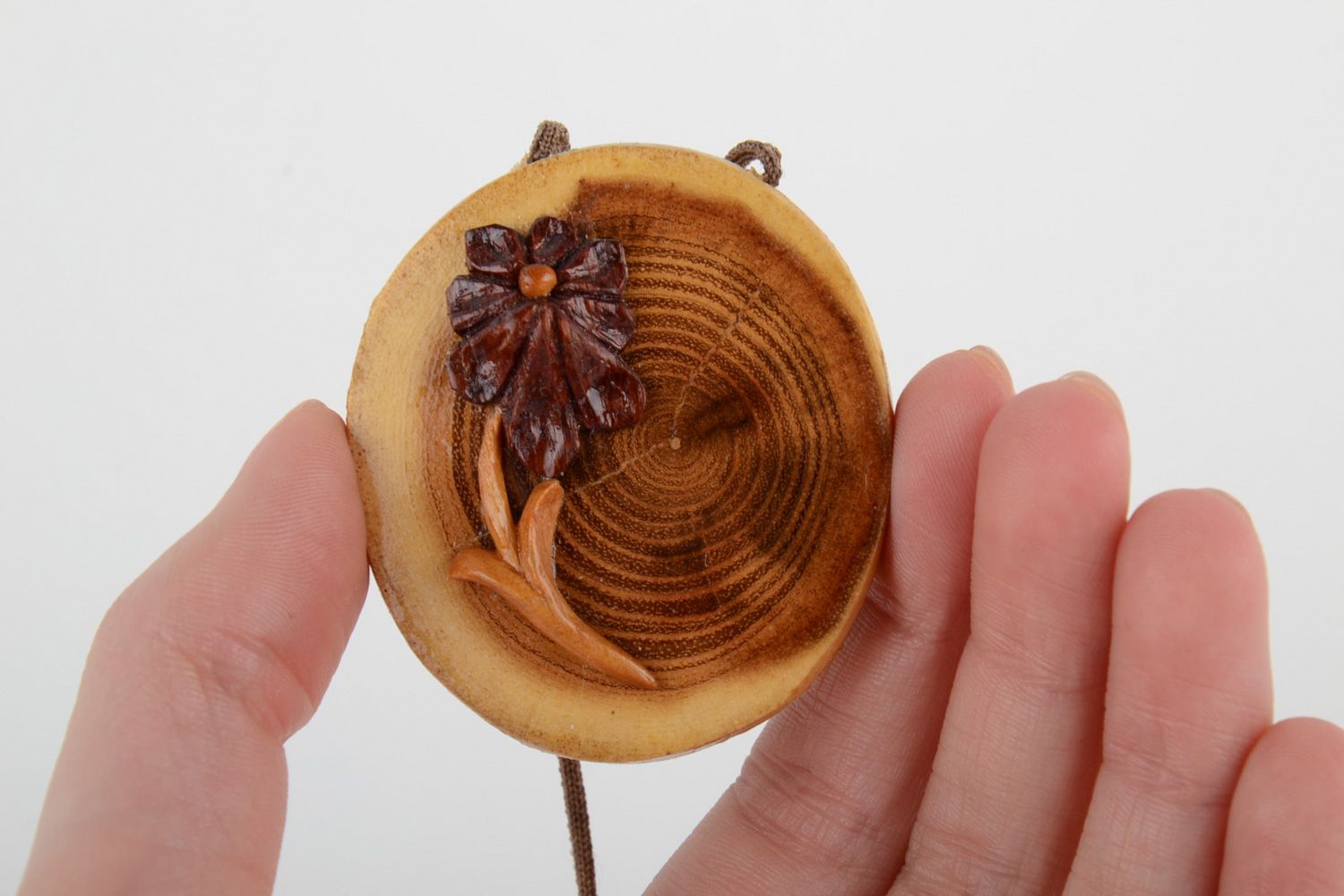 Handmade designer carved wooden neck pendant coated with varnish for women photo 5