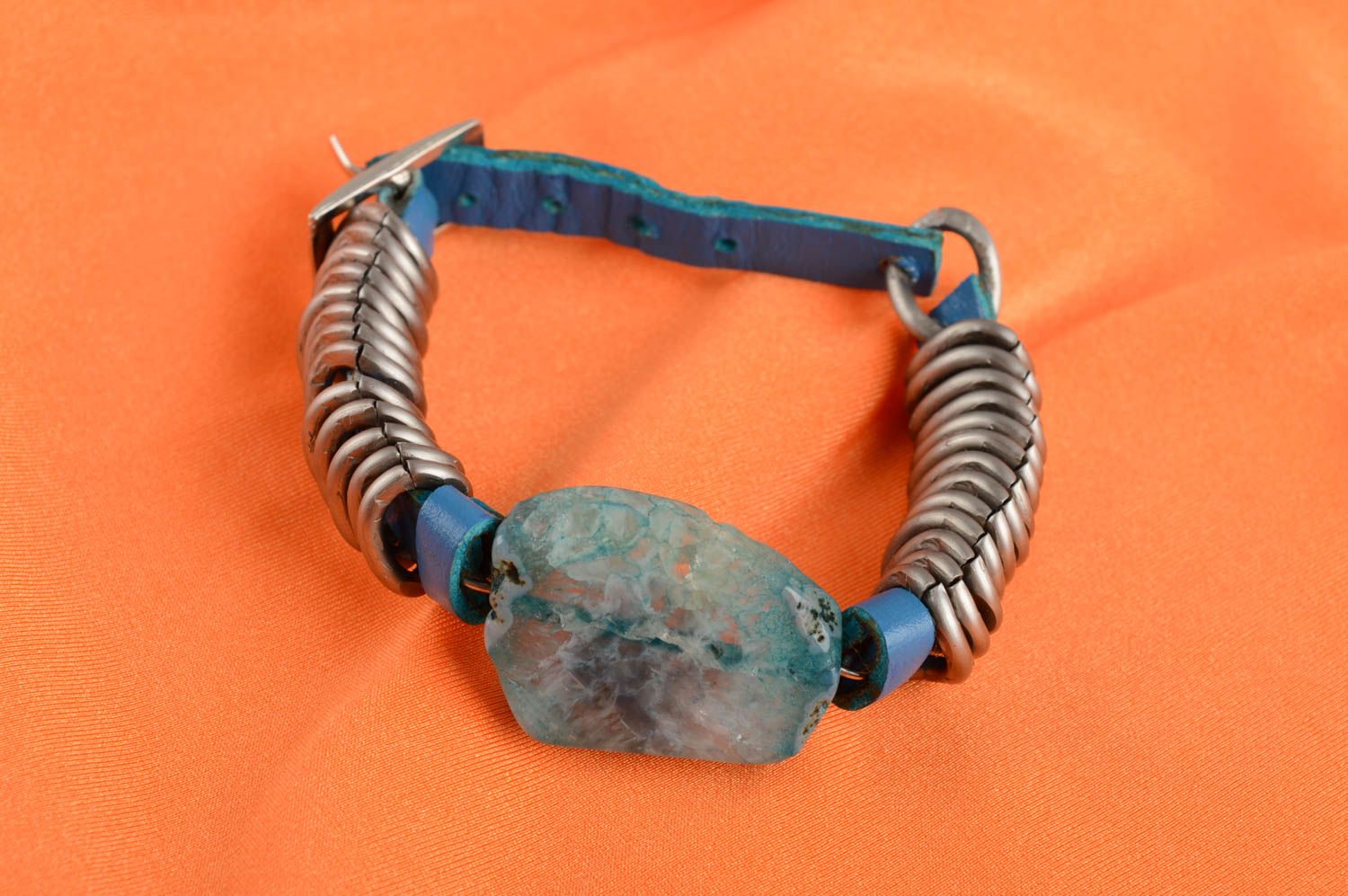 Leather bracelets for women handmade bracelet metal jewelry fashion accessories photo 1