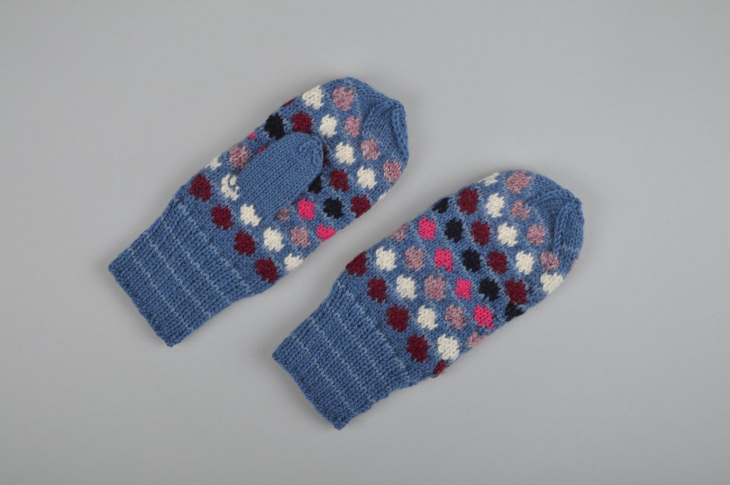 Homemade blue wool knit women's mittens with colorful polka dot pattern  photo 4