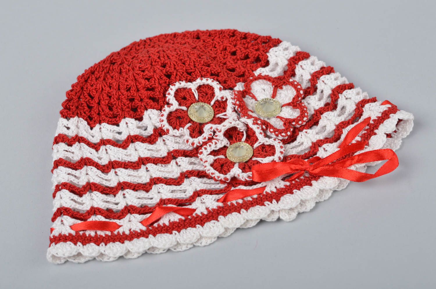 Bonnet tricot fait main Chapeau au crochet Vêtement enfant en coton rouge blanc photo 7
