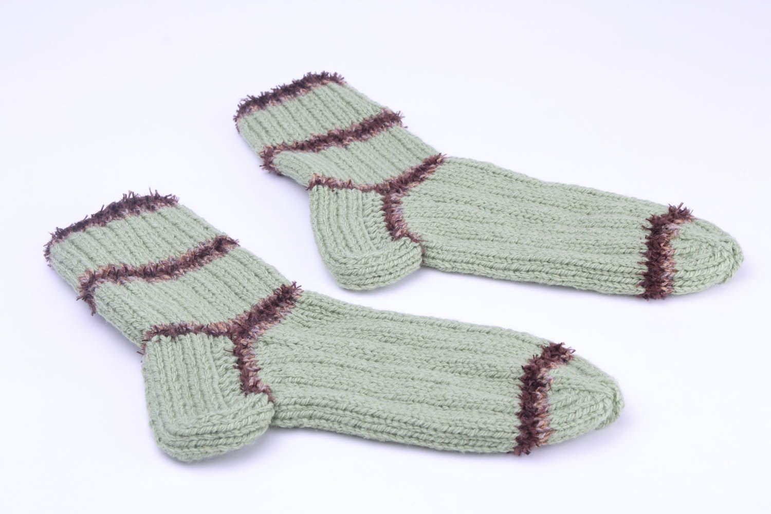 Chaussettes faites main tricotées vertes photo 4