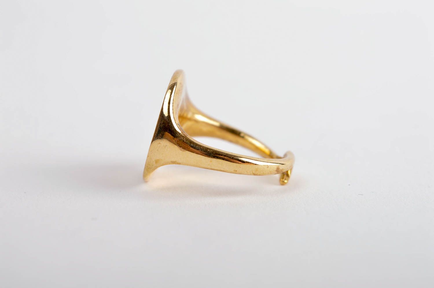 Кольцо из металла кольцо ручной работы оригинальный подарок перстень с тиснением фото 3