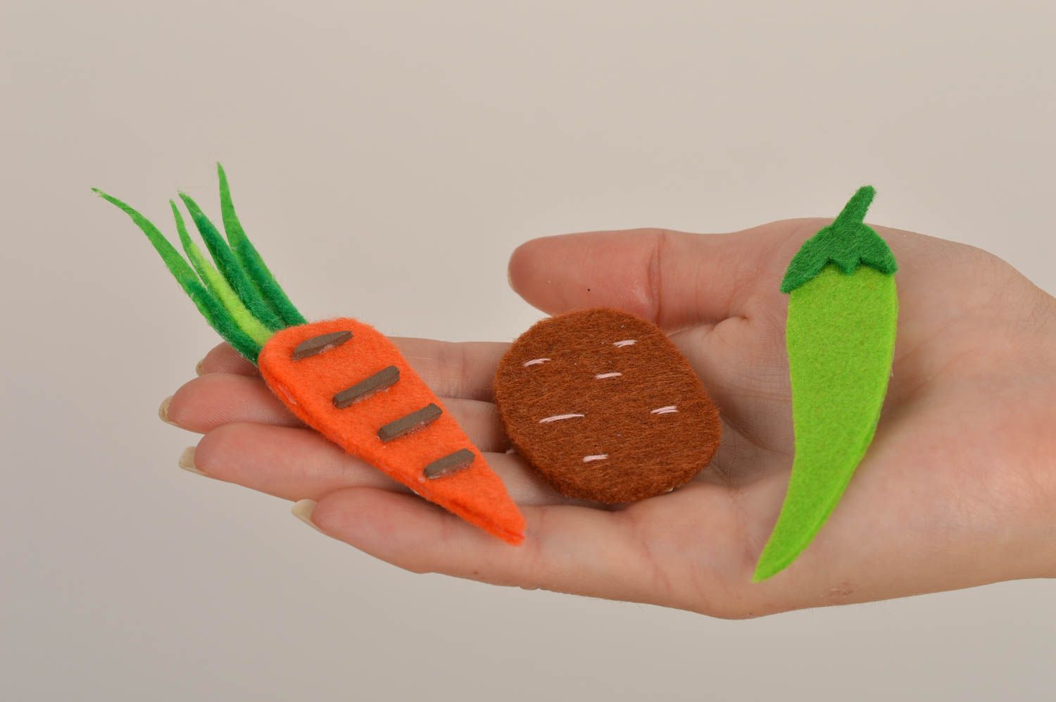 Magnets frigo fait main Magnets pour bébé Aimants jouets légumes Idée cadeau photo 2