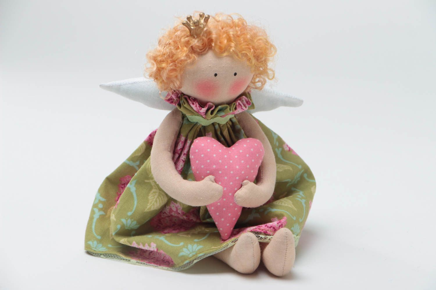 Авторская игрушка хлопчатобумажная ручной работы в виде ангела текстильная фото 2