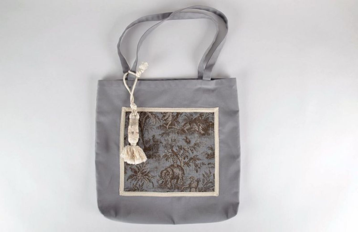 Grand sac à main gris artisanal  photo 1