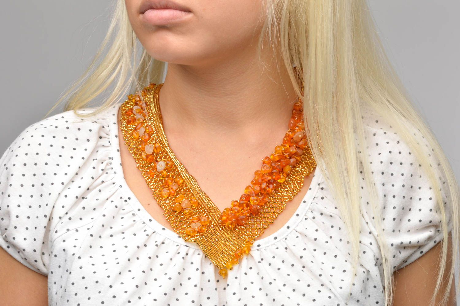 Collana di perline fatta a mano originale di moda bigiotteria con ambra
 foto 3