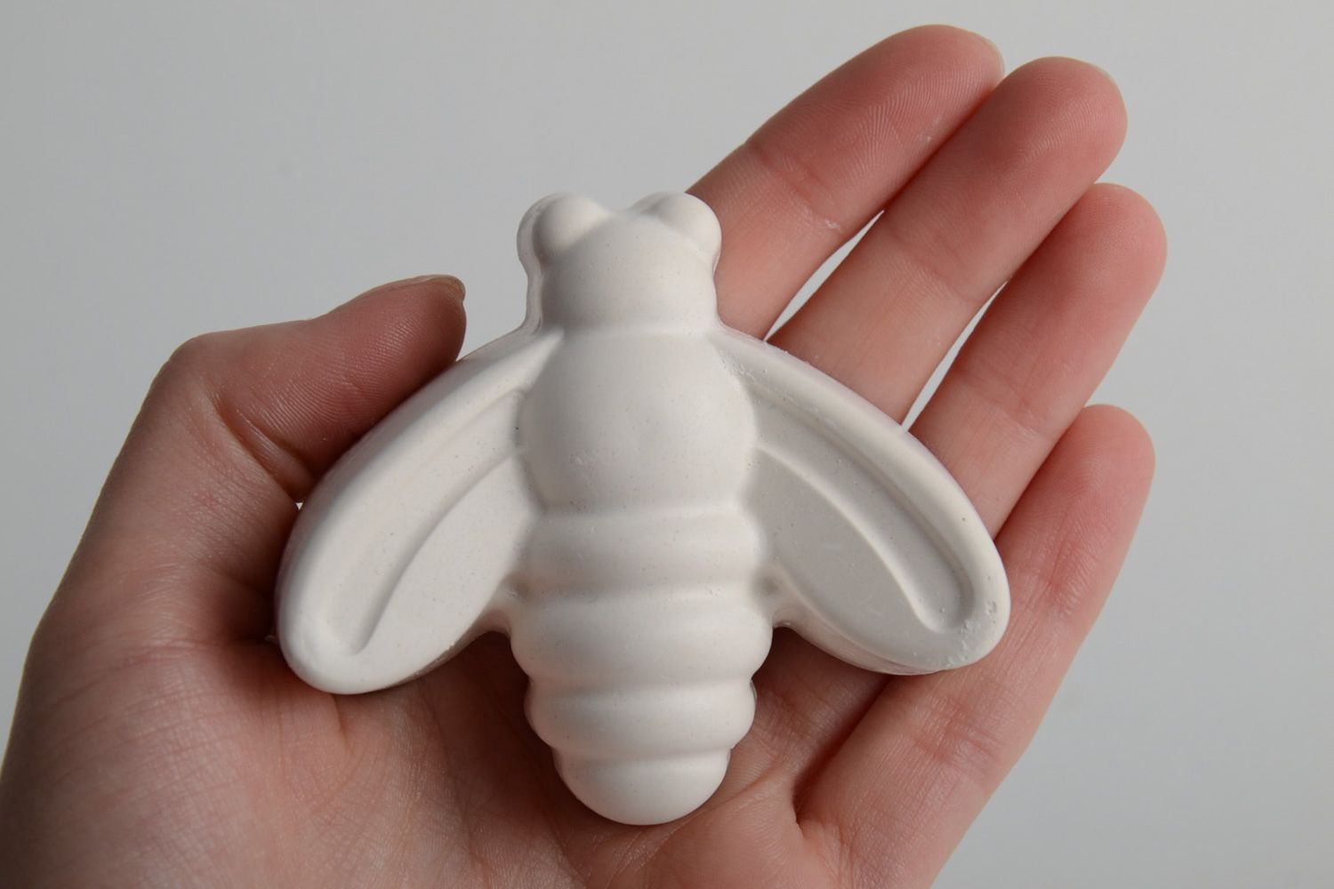 Handmade plaster figurine for painting arts and crafts supplies little bee photo 5