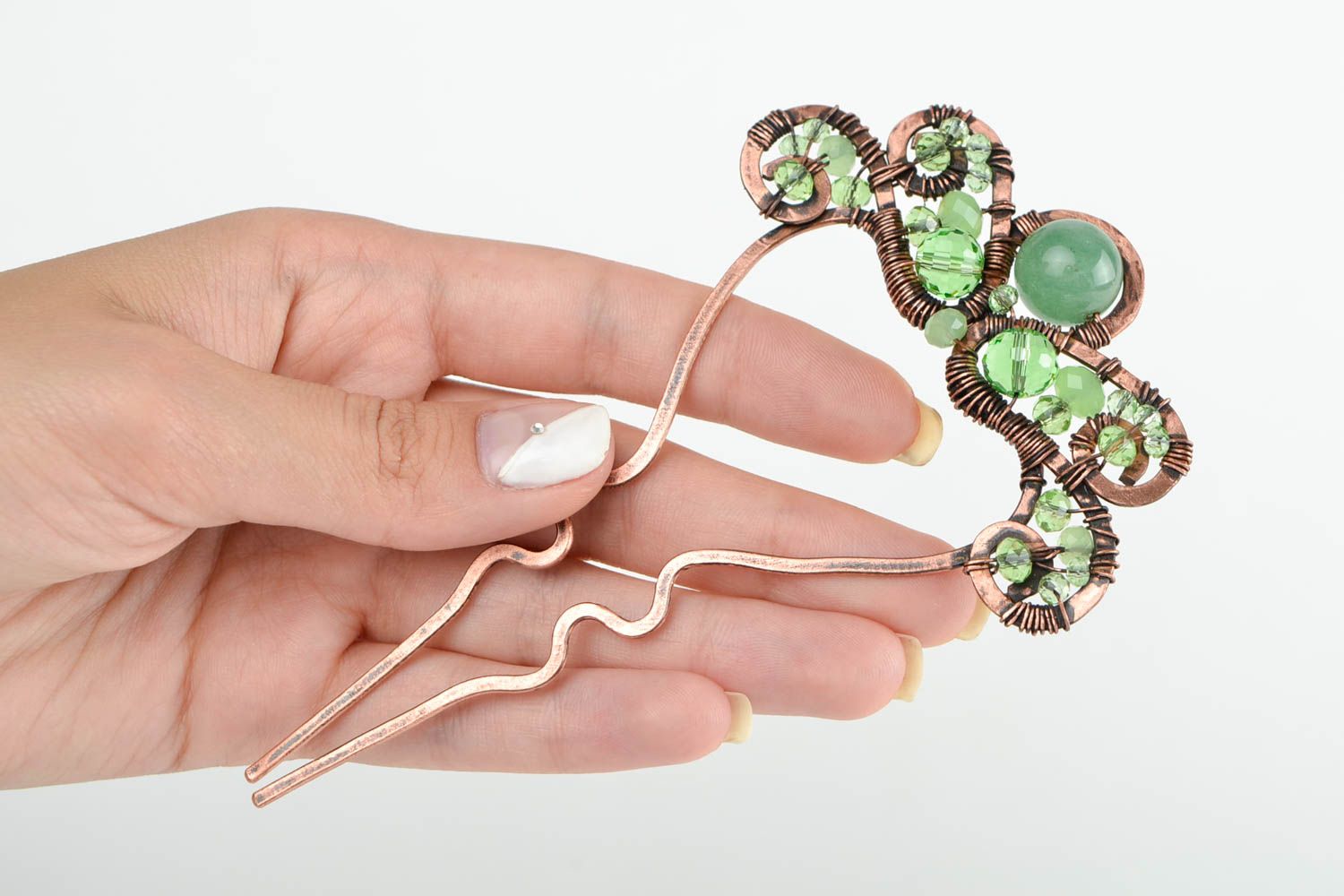 Handmade grüne Haarspange mit Perlen Kupfer Schmuck Accessoire für Haare foto 2
