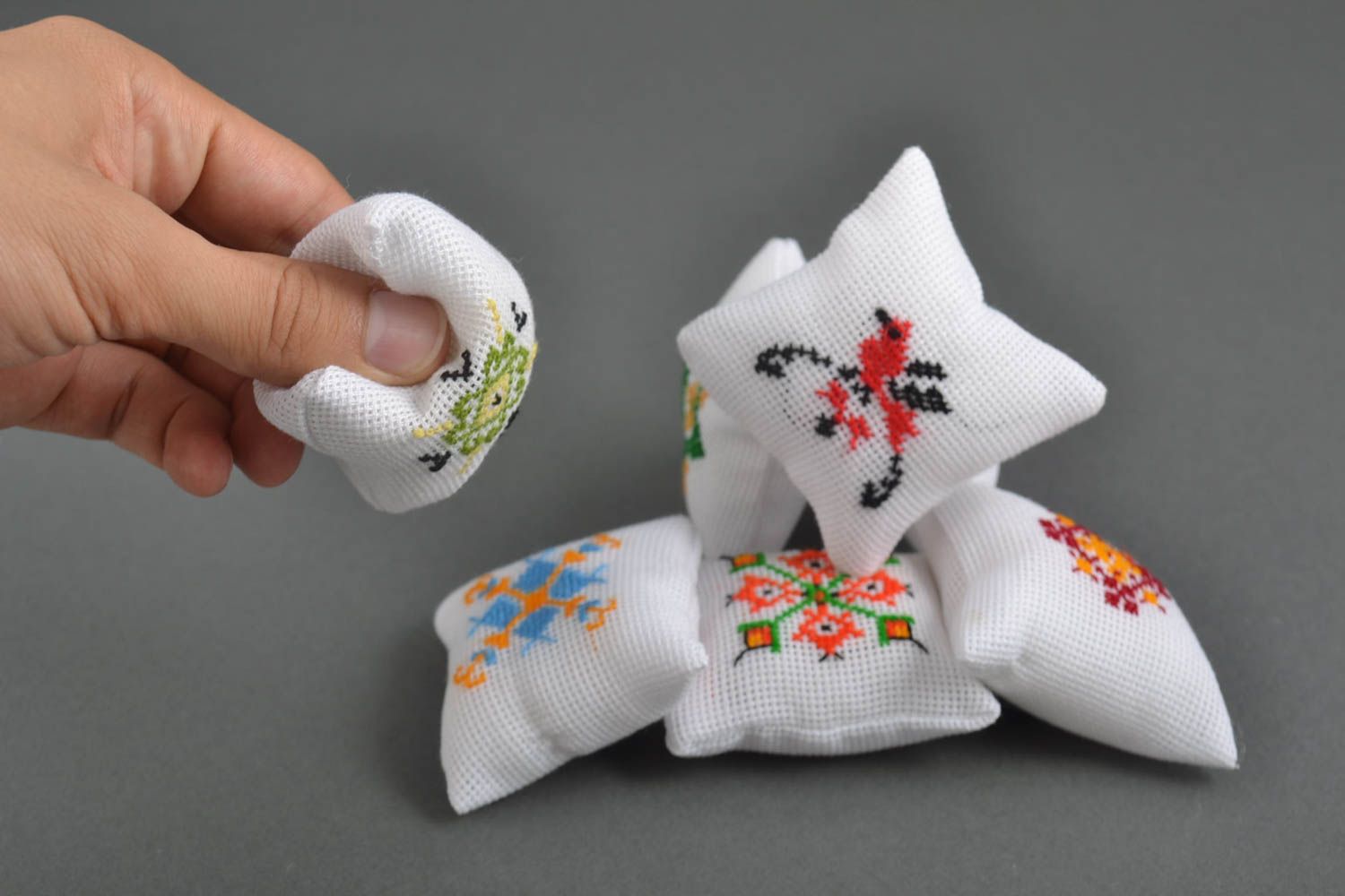 Handmade pincushions embroidery supplies 7 pin cushions needle holders gift idea photo 3