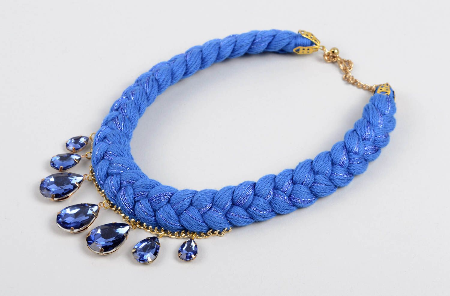 Stoff Halskette Modeschmuck Collier handgemachter Schmuck in Blau mit Anhängern foto 1