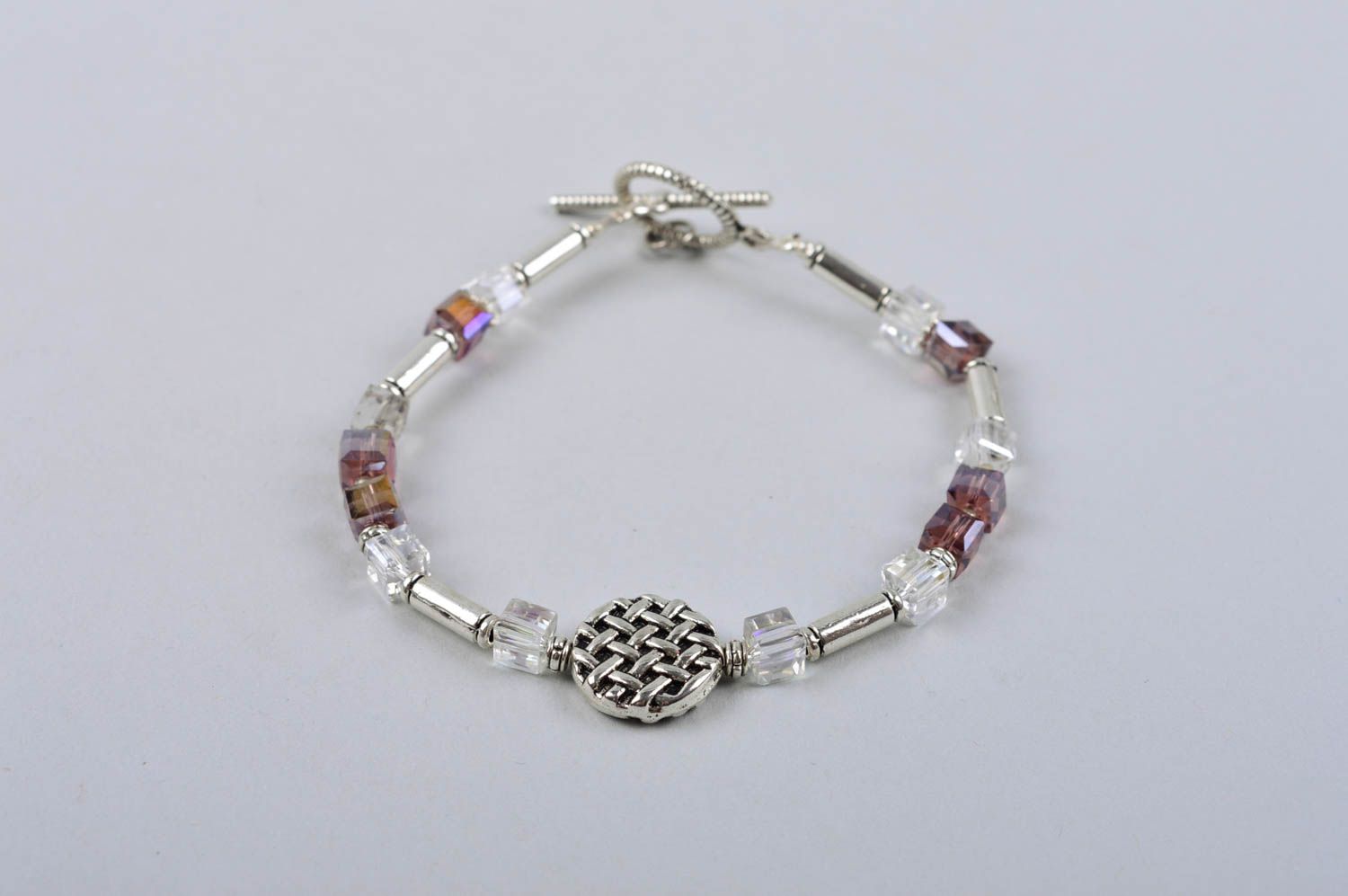Bracelet cristaux et métal Bijou fait main design élégant Cadeau pour femme photo 3