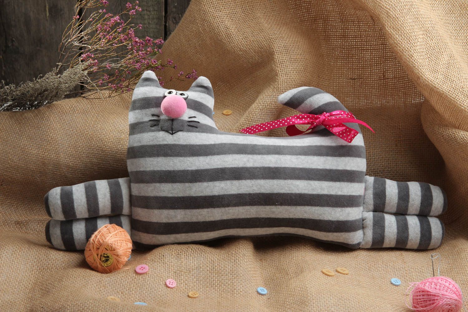 Подушка кот ручной работы подушка-игрушка мягкая игрушка-подушка полосатый кот фото 1