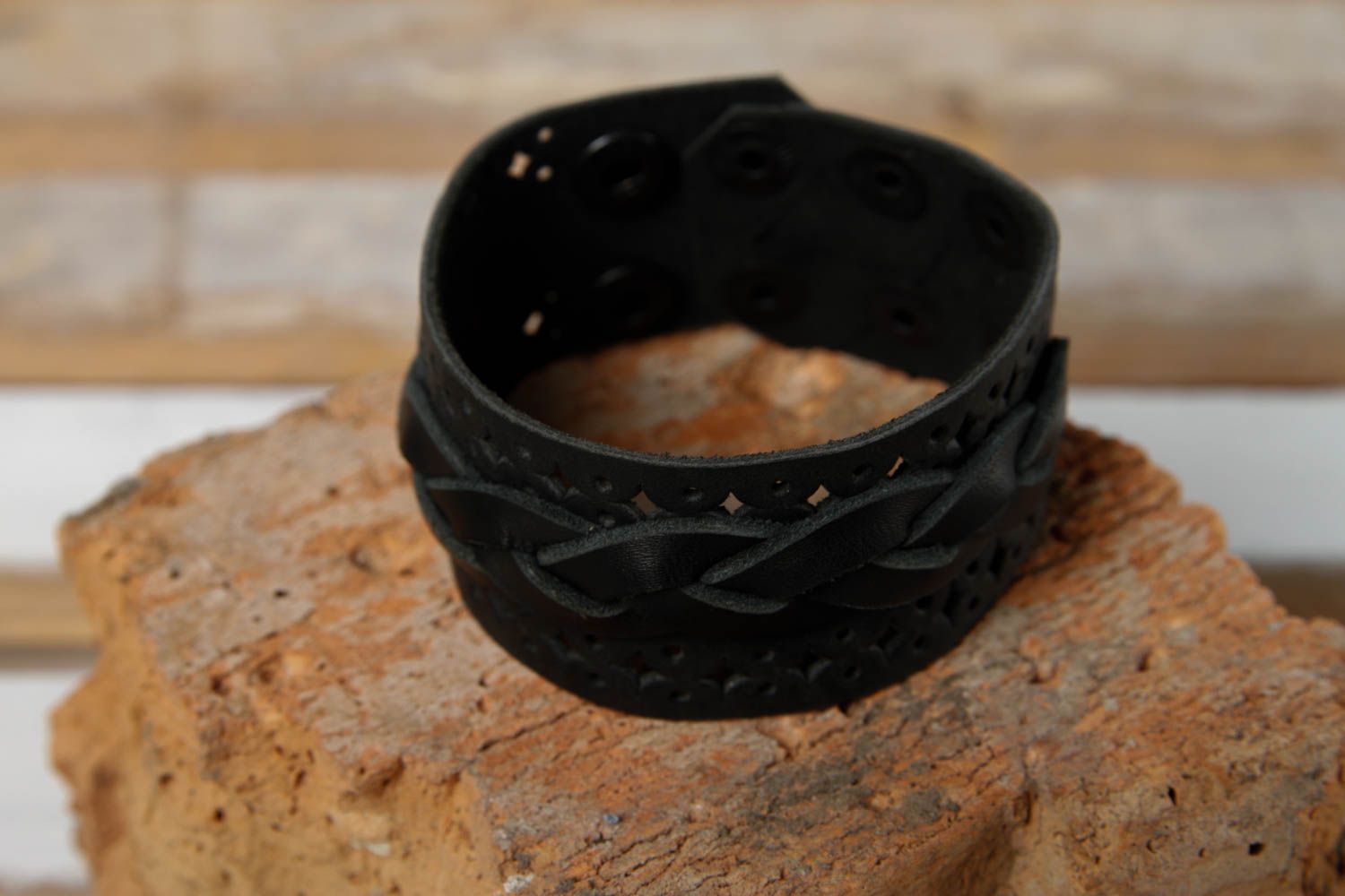 Handmade Leder Armband Mode Schmuck Accessoire für Frauen stilvoll schwarz breit foto 1