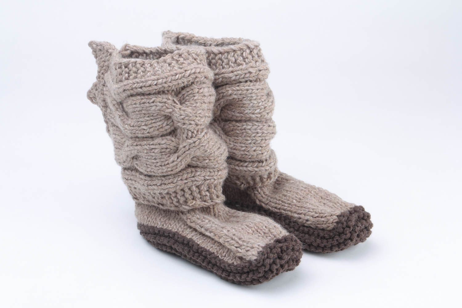 Chaussettes faites main tricotées en laine photo 4