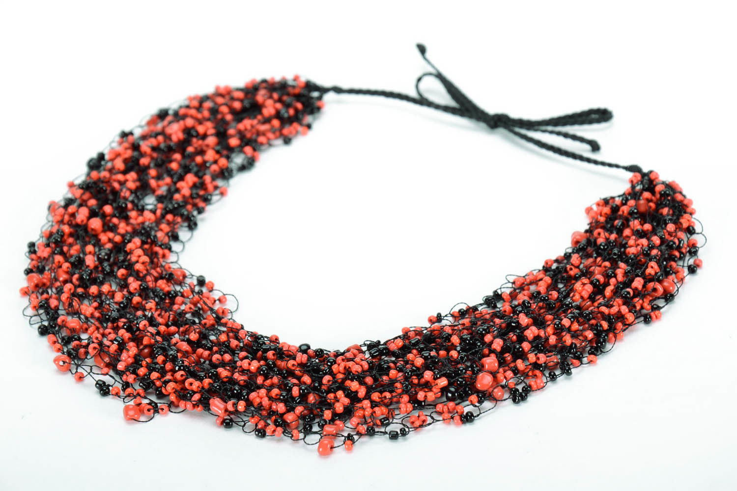 Handmade bead necklace photo 1