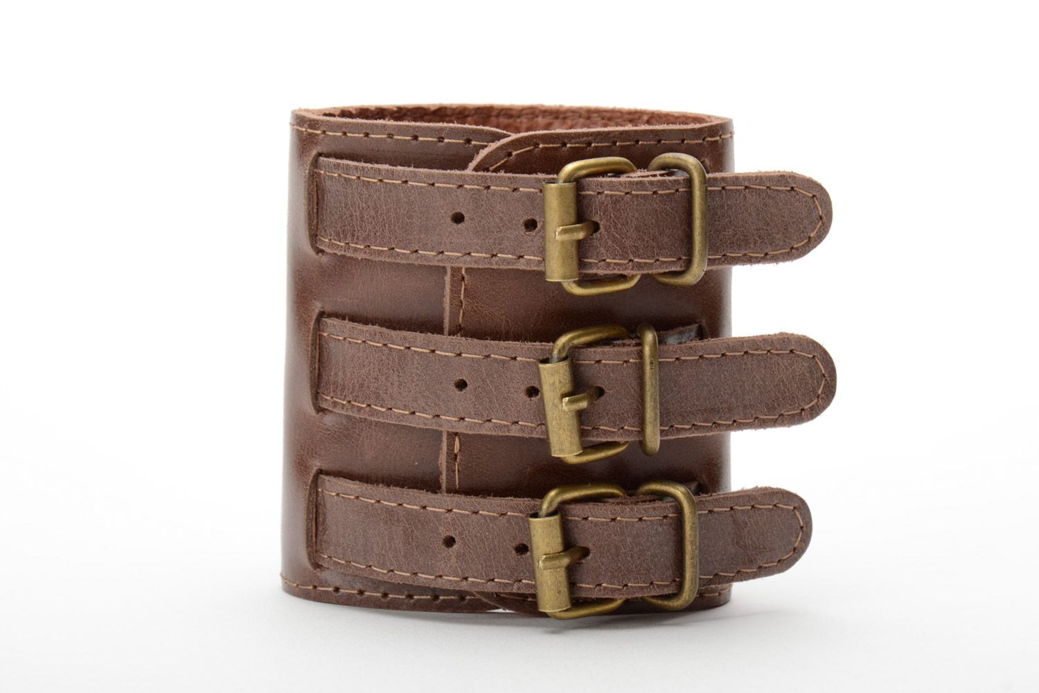 Large bracelet marron en cuir naturel avec boucles fait main unisexe réglable photo 3