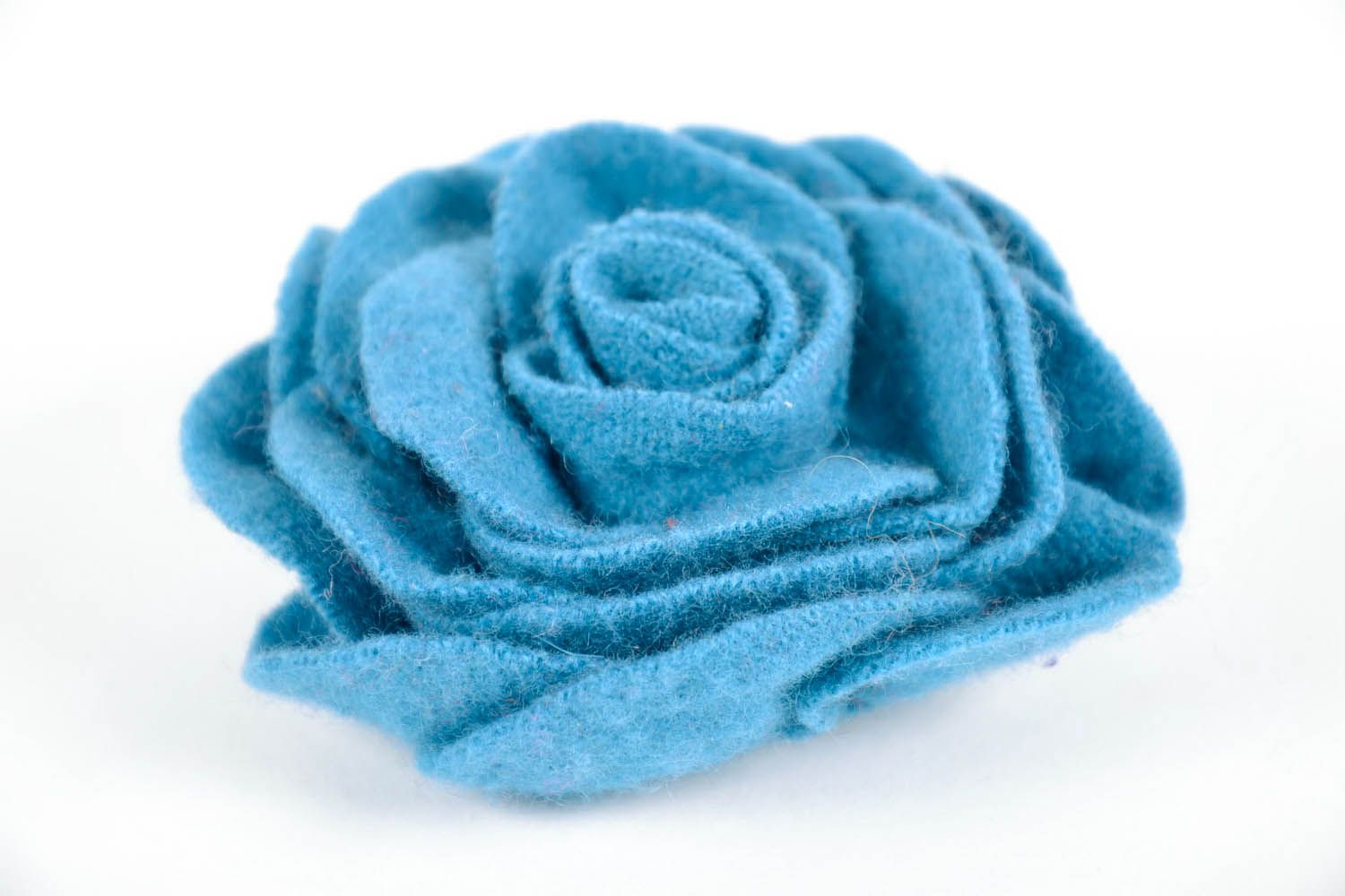 Broche fleur en laine Rose bleue  photo 3