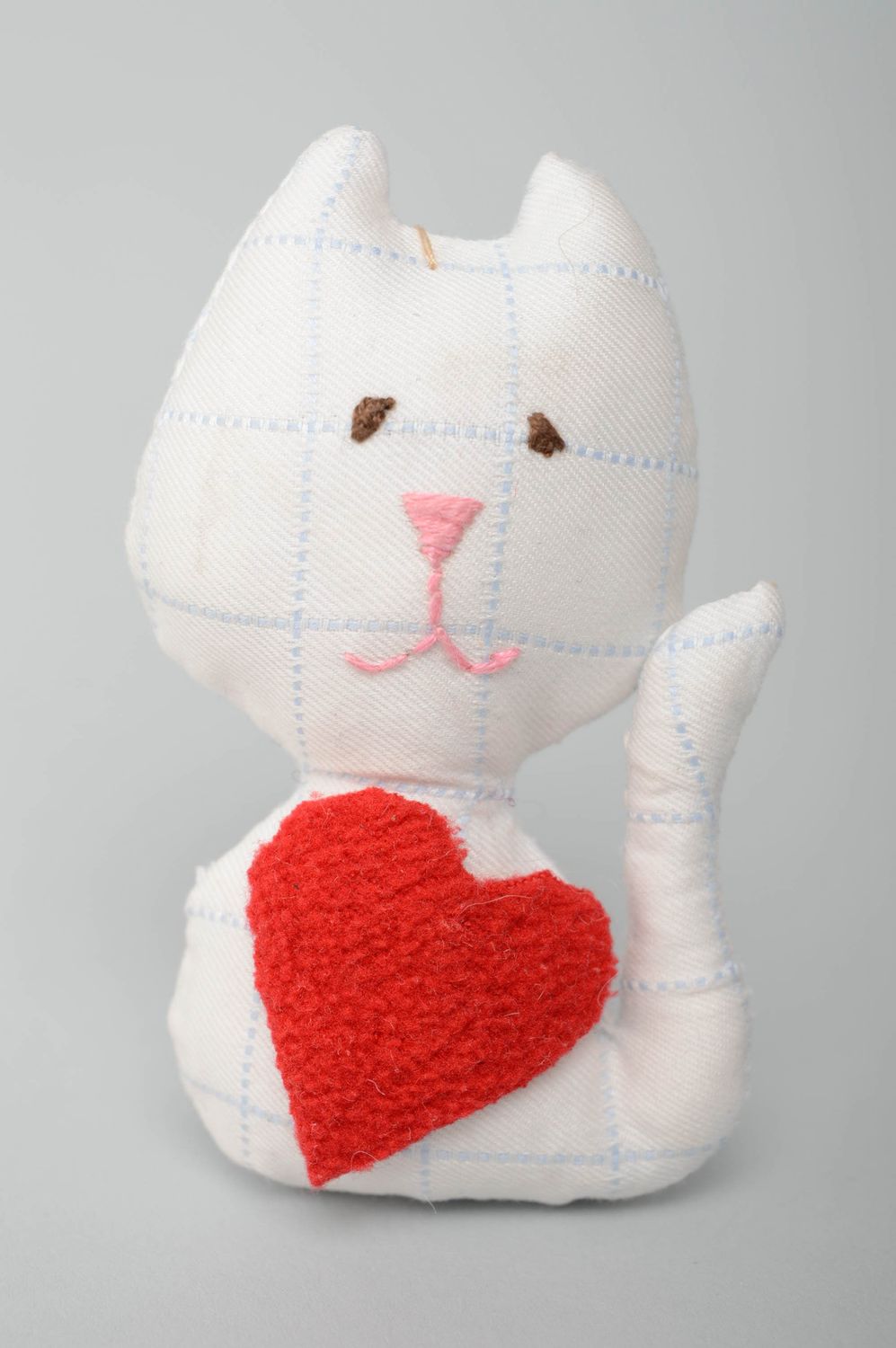 Мягкая игрушка ручной работы Кот с сердцем  фото 1