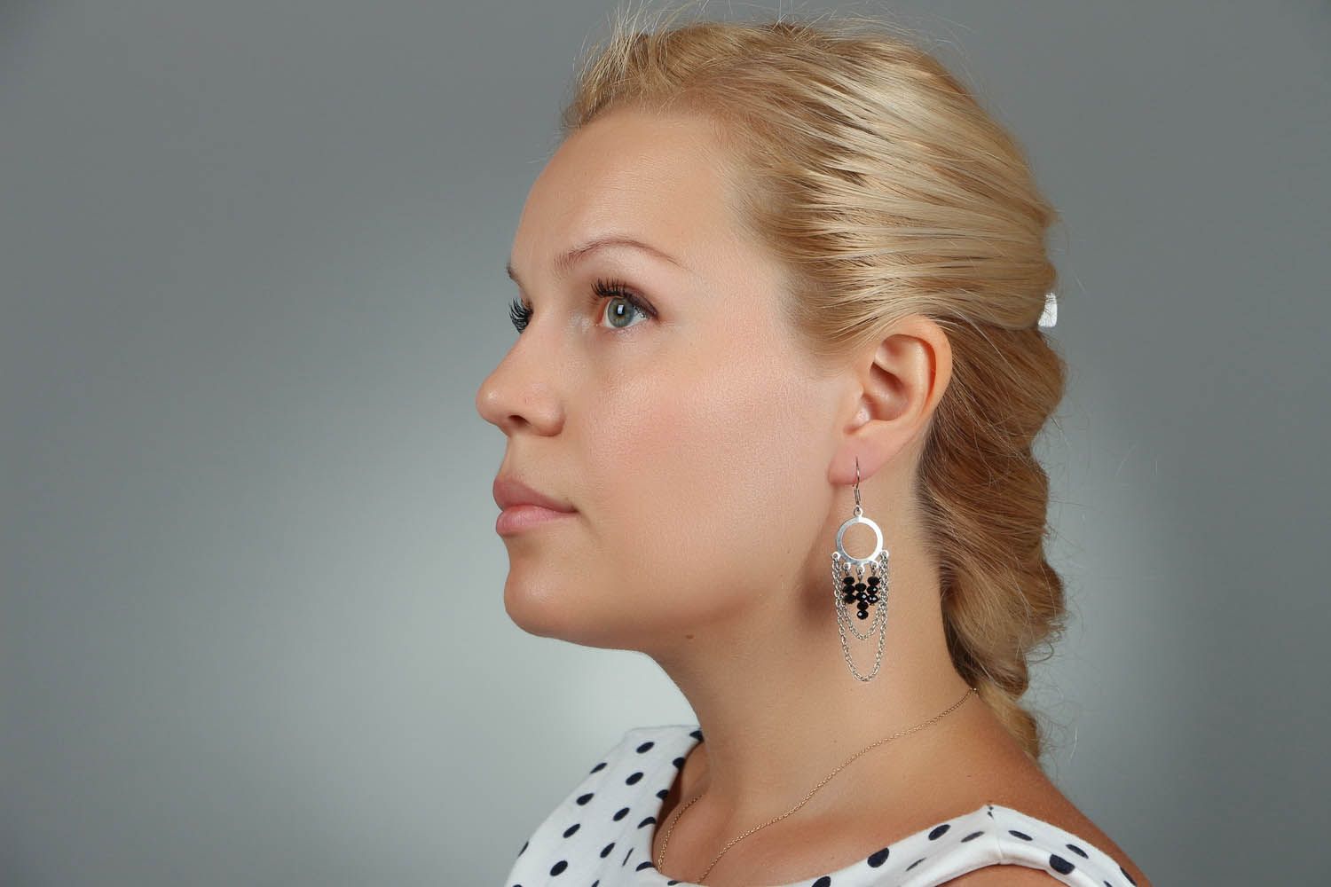 Metal earrings with crystal photo 4
