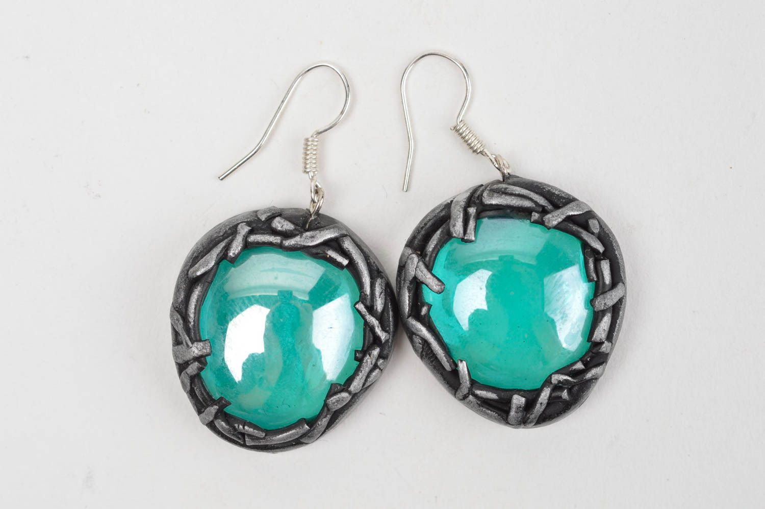 Handmade designer earrings stylish beautiful jewelry glass unusual accessories photo 2