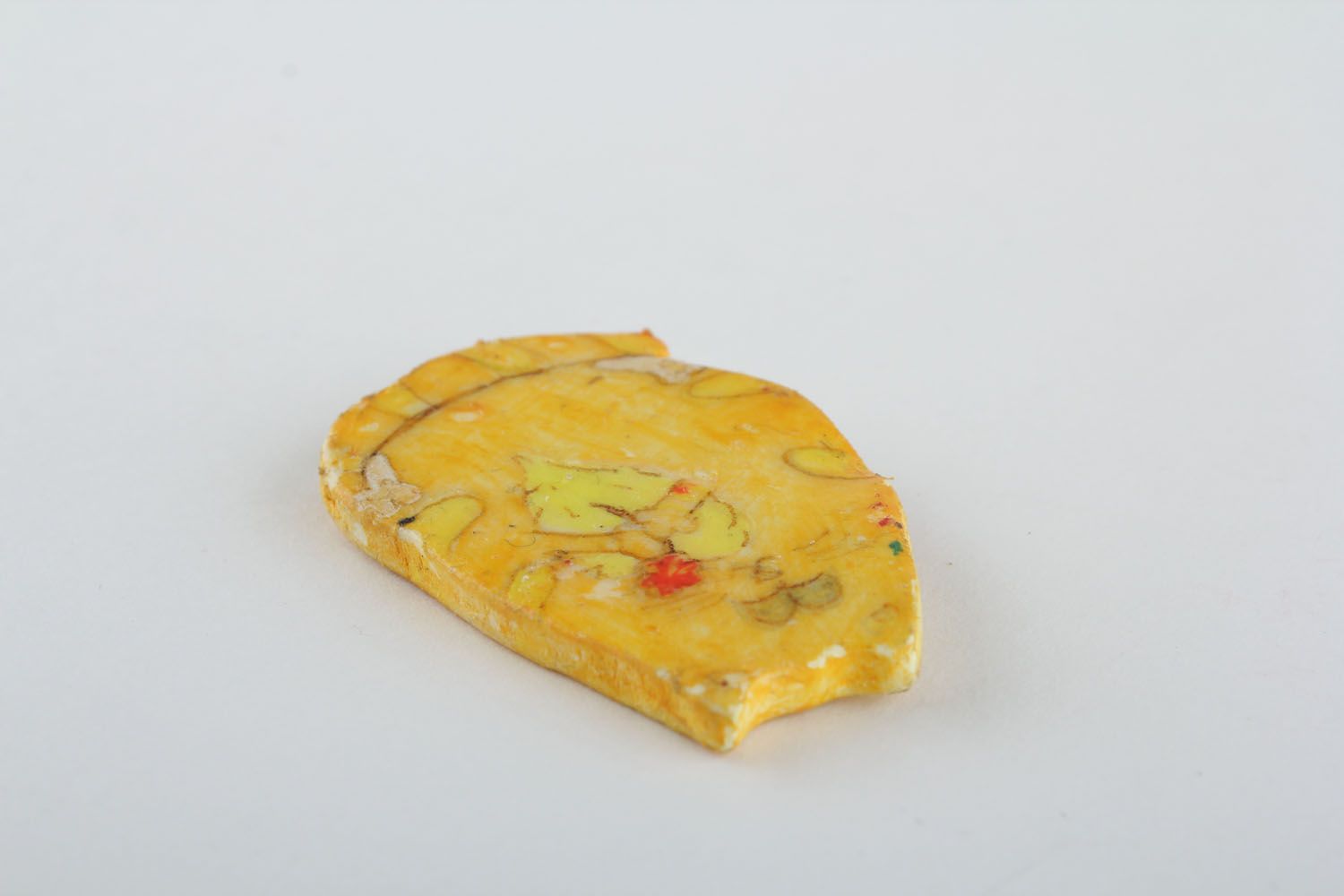 Aimant frigo en pâte polymère en forme de chat jaune photo 4