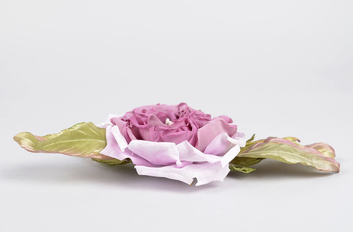 Grosse Broche fleur faite main violette en soie naturelle Cadeau pour femme photo 2