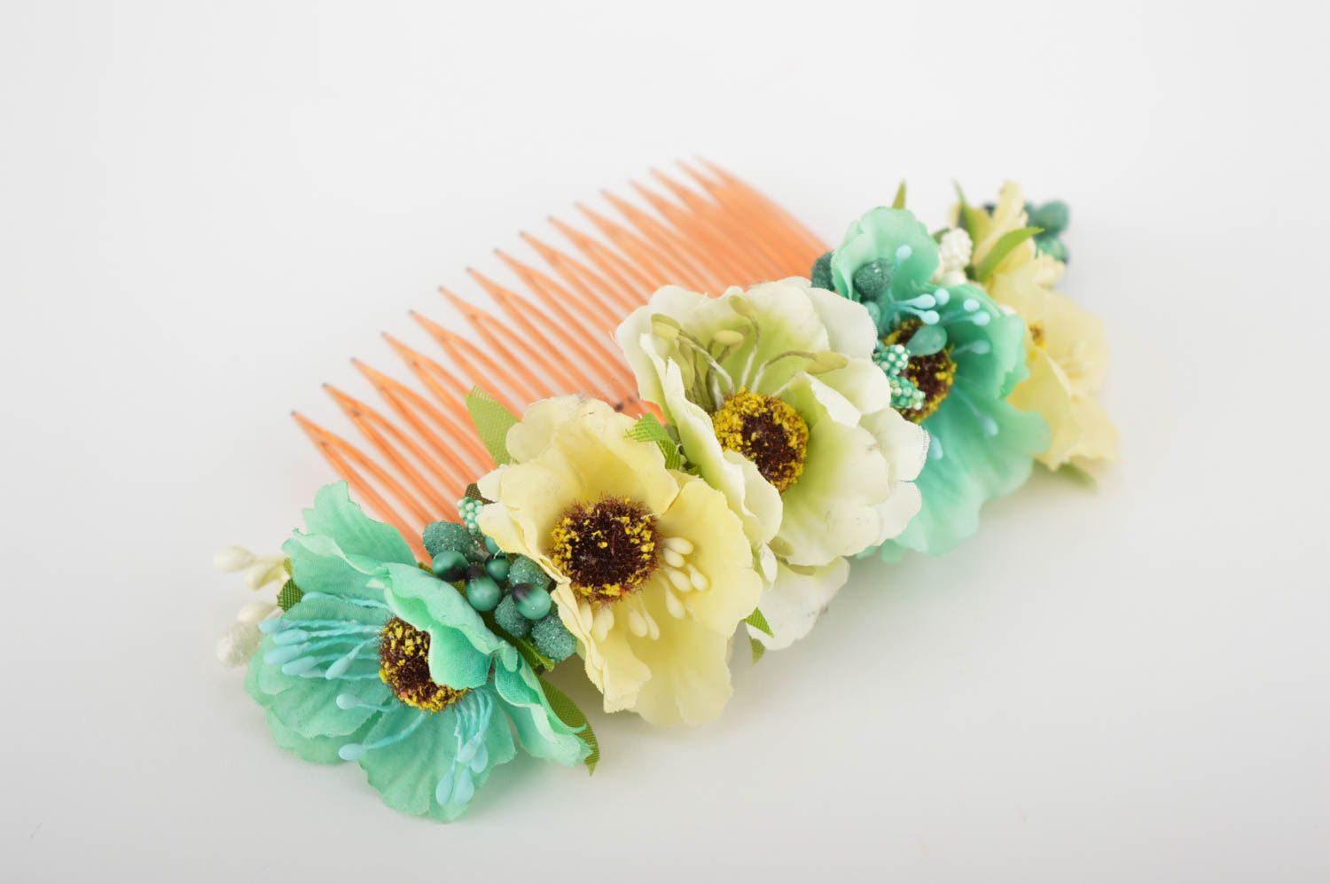 Peigne cheveux fait main Accessoire cheveux en plastique fleurs Cadeau femme photo 5