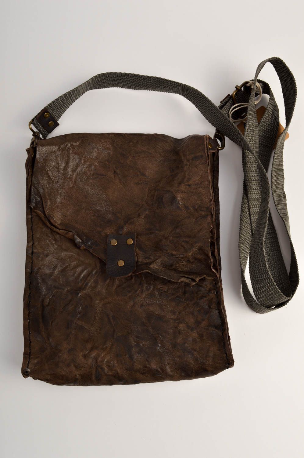 Handgemachte Tasche aus Leder in Braun Geschenk Ideen Mode Accessoire stilvoll foto 2