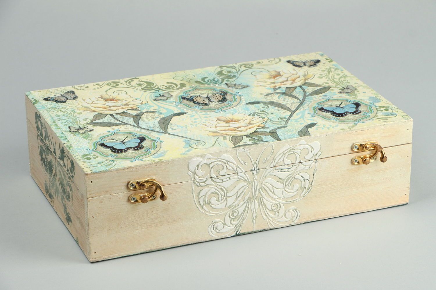 Big wooden box for accessories photo 4