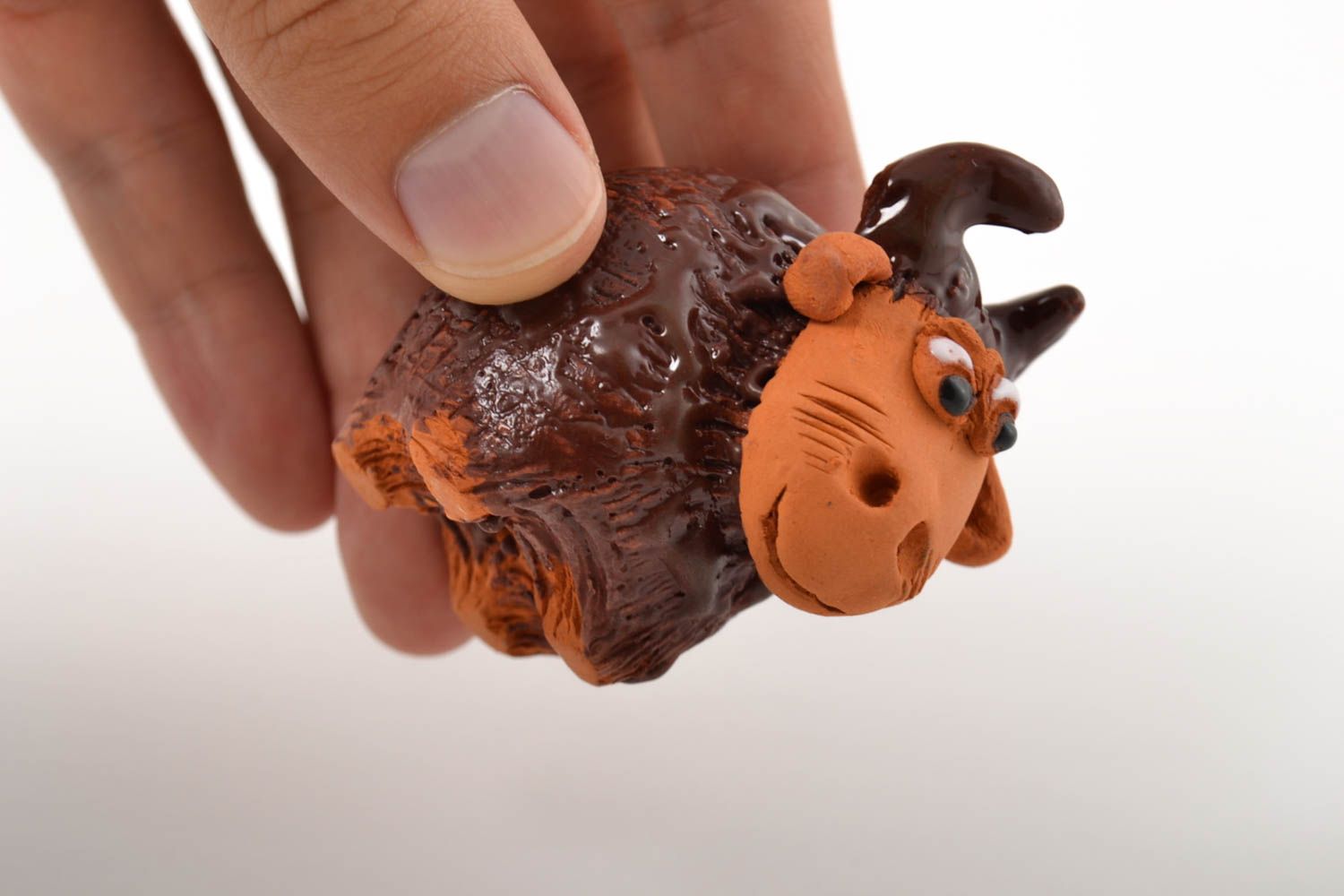 Figurine taureau faite main Statuette déco en céramique écologique Petit cadeau photo 5