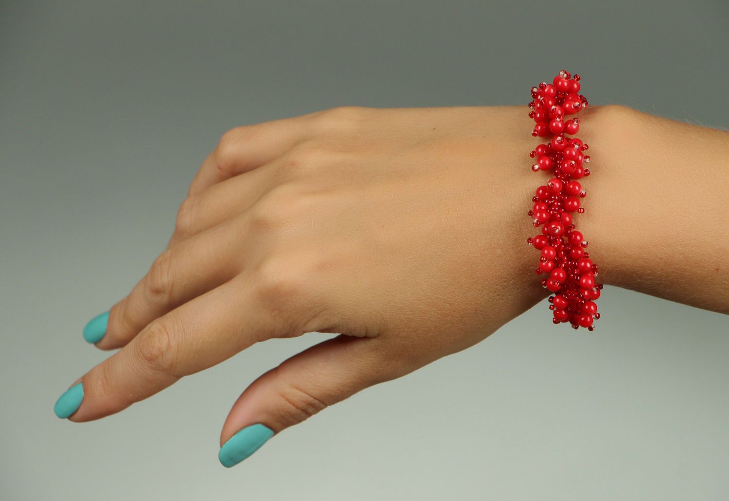 Handmade Armband mit Korallen und Glasperlen foto 5
