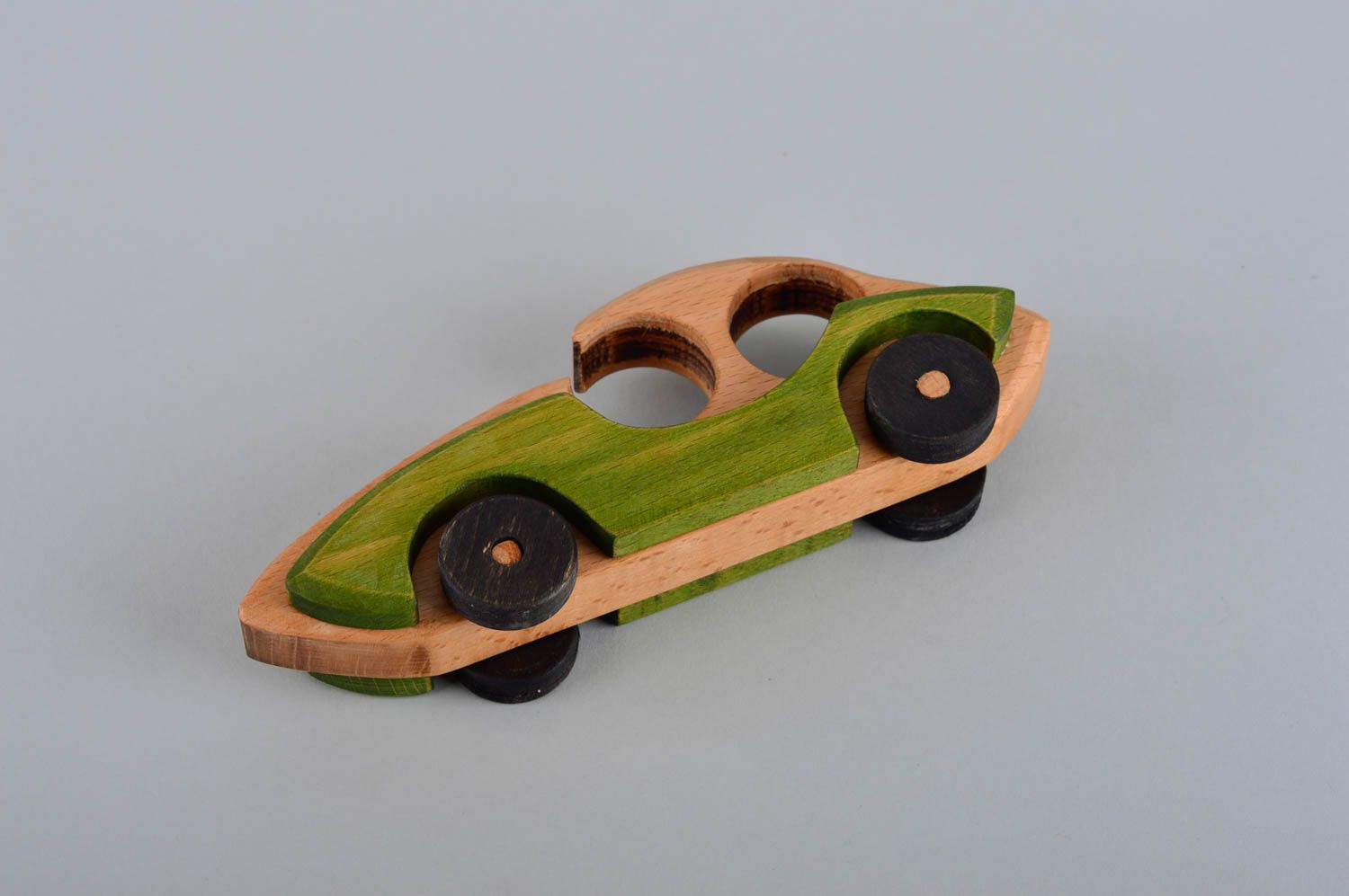 Игрушка ручной работы деревянная игрушка машинка маленькая игрушка из дерева фото 5