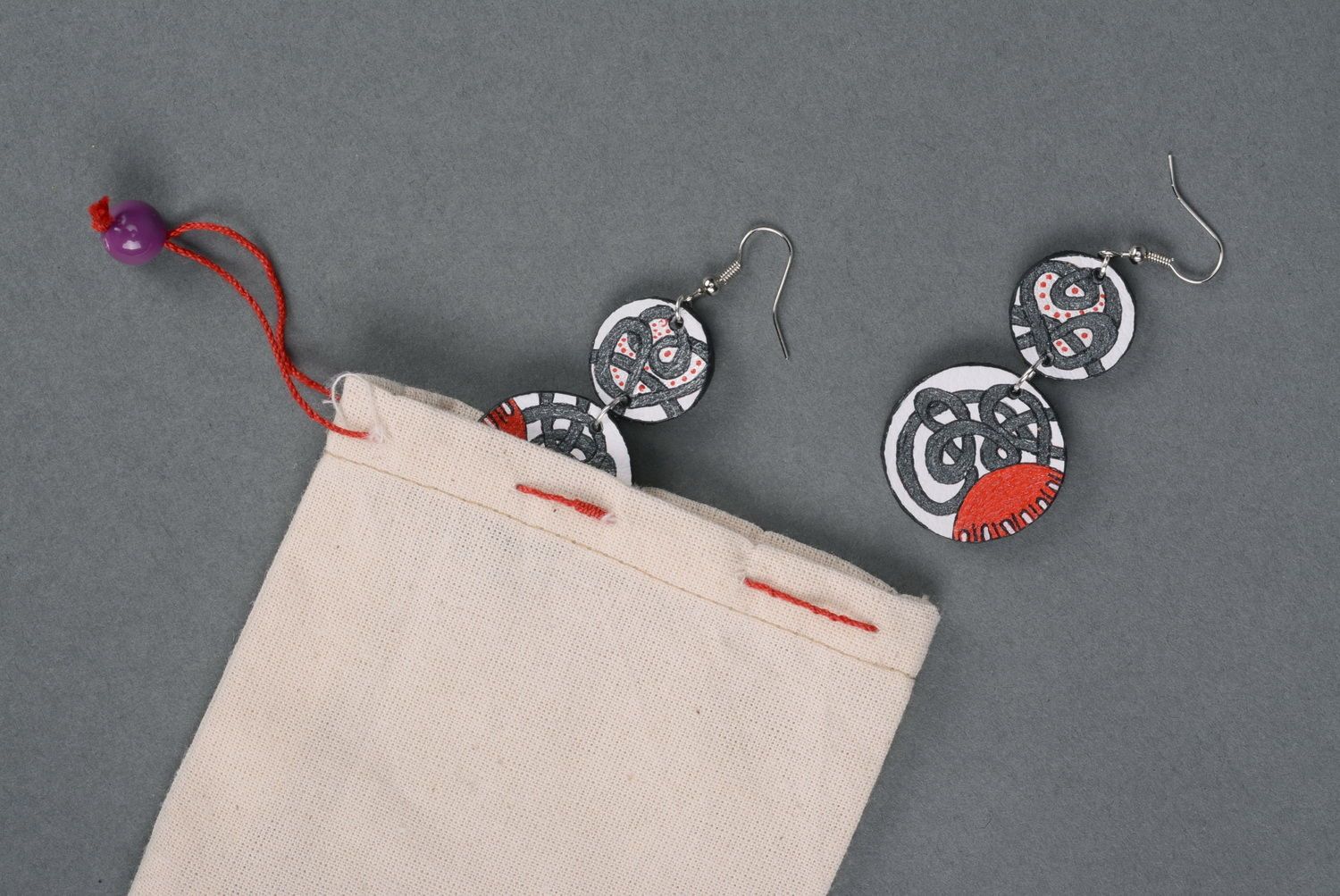 Pendant earrings made of leather with ornament photo 2