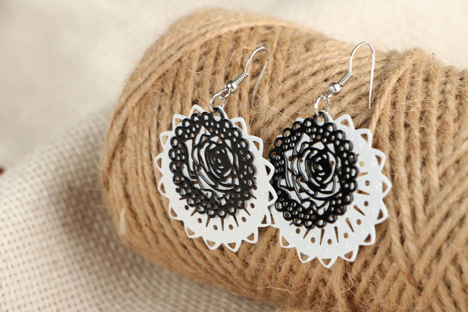 Earrings with roses photo 3
