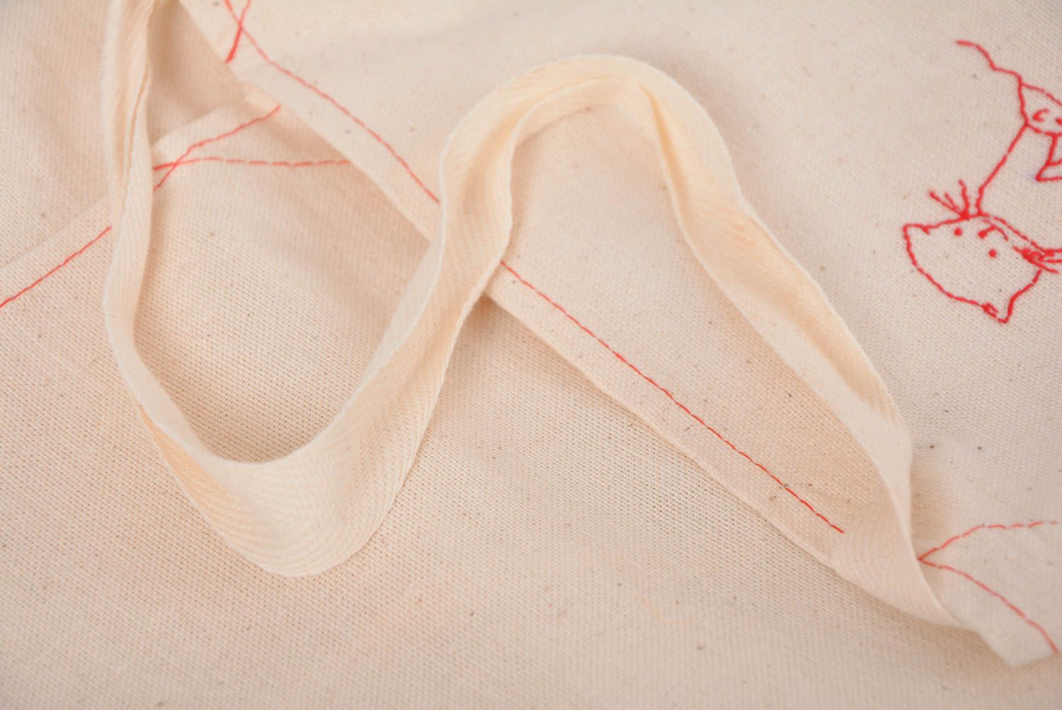 Delantal de tela de lino mezclado con bordado hecho a mano blanco Gatitos foto 5