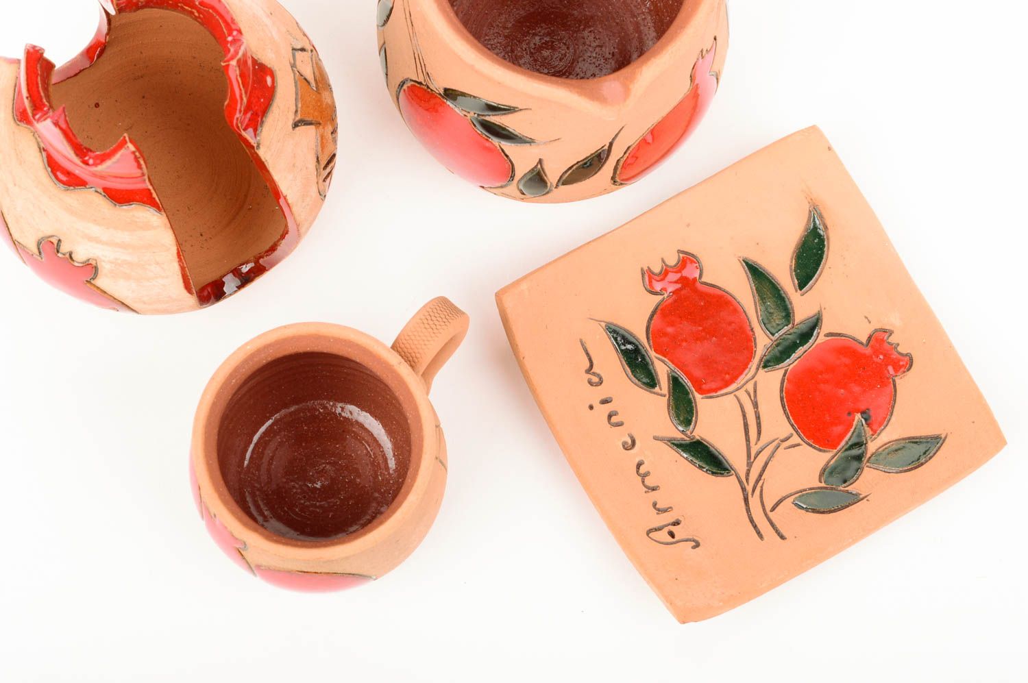 Handmade ceramic decorative set of coffee turk, coffee cup and napkin holder with garnet pattern photo 3