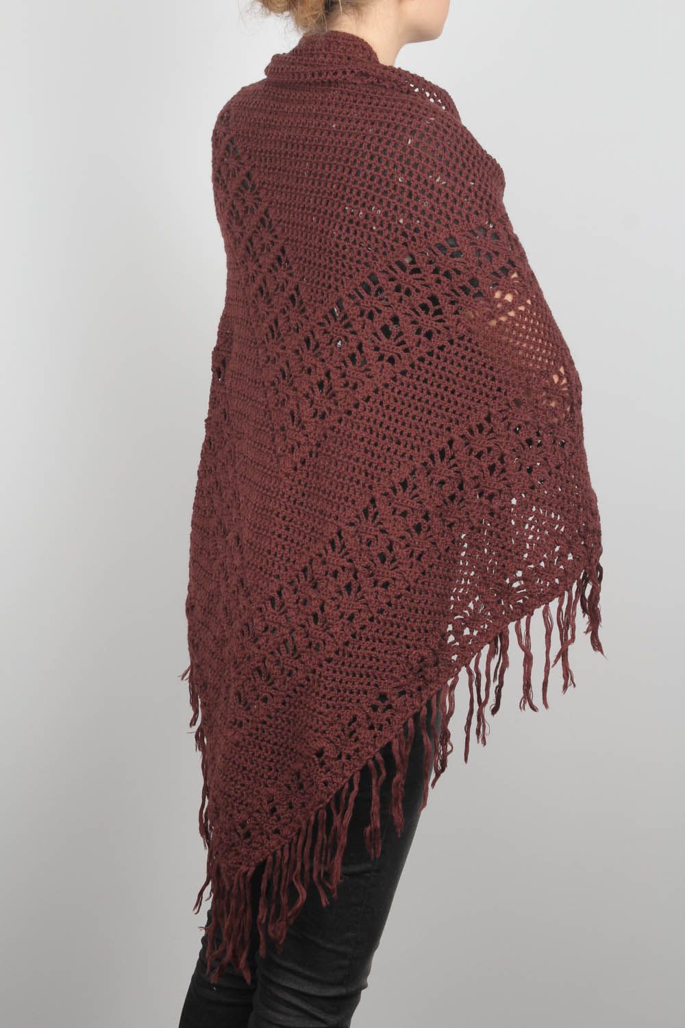 Xale marrom de crochê tricotado com fios acrílicos foto 4