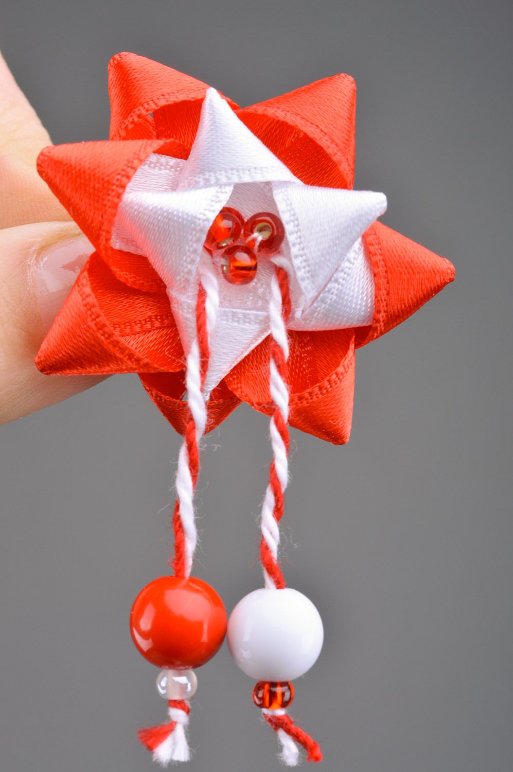 Handmade satin ribbon flower hair clip or brooch photo 3