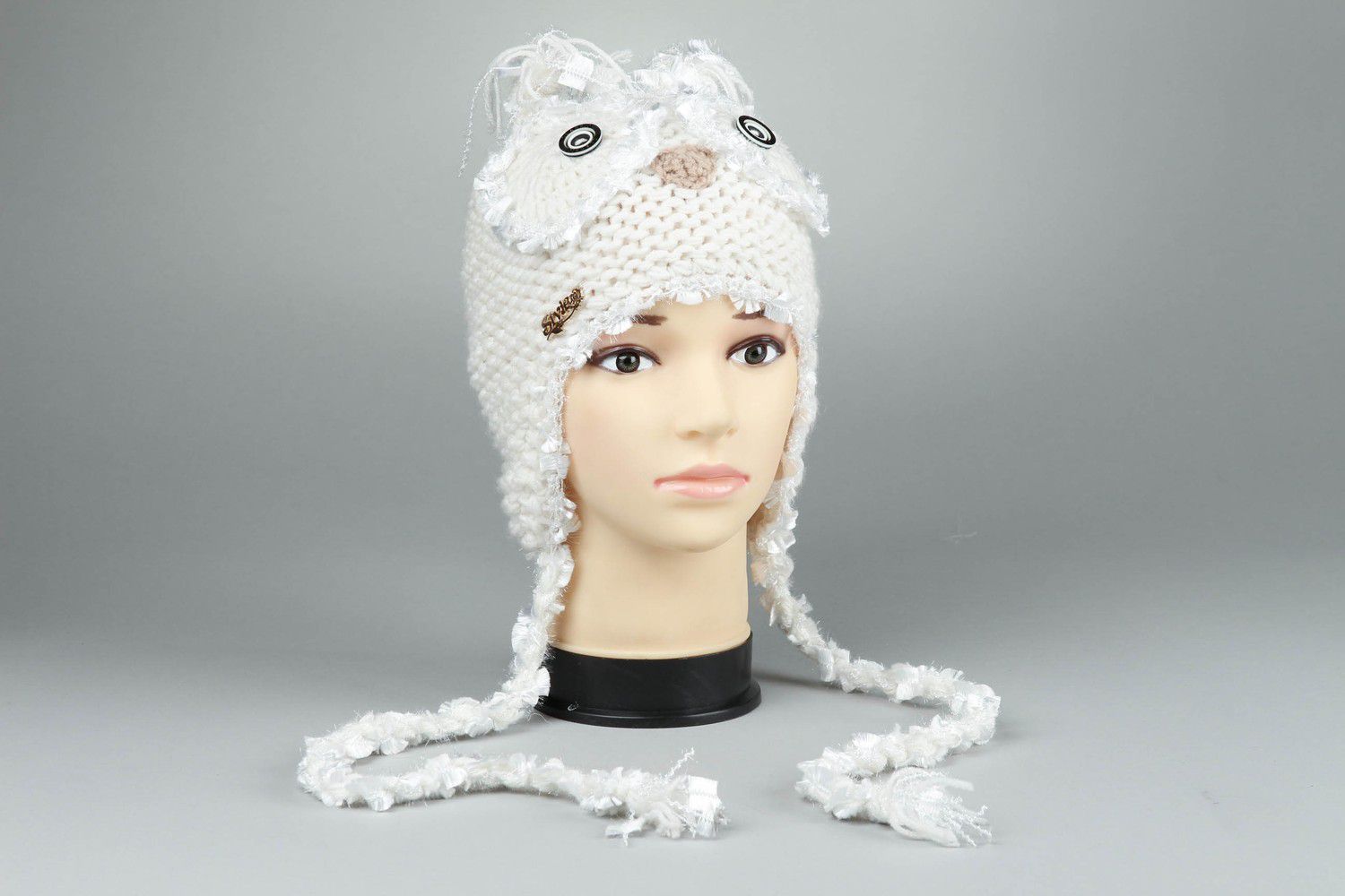 Knitted hat Snowy owl photo 2
