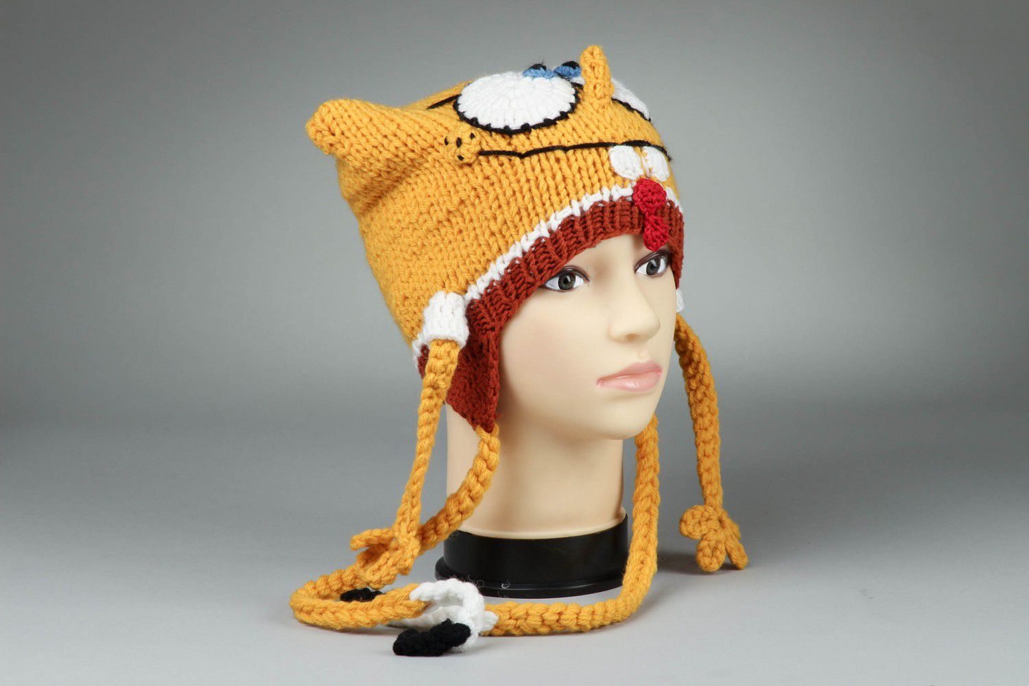 Knitted hat Sponge Bob photo 1