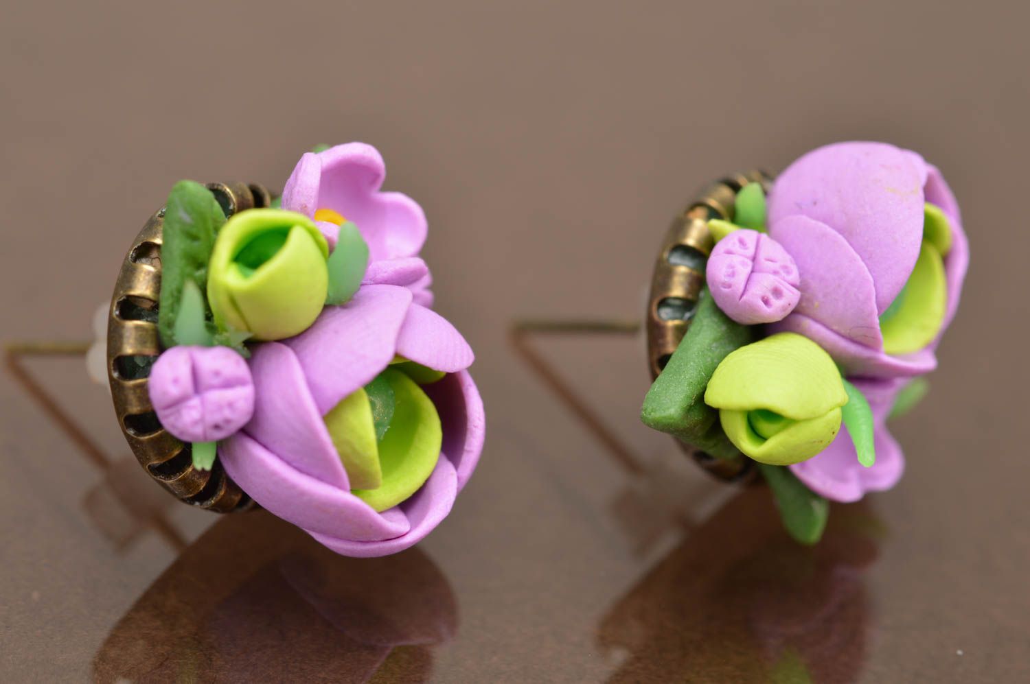 Handmade designer polymer clay stud earrings volume flower bouquets violet green photo 2