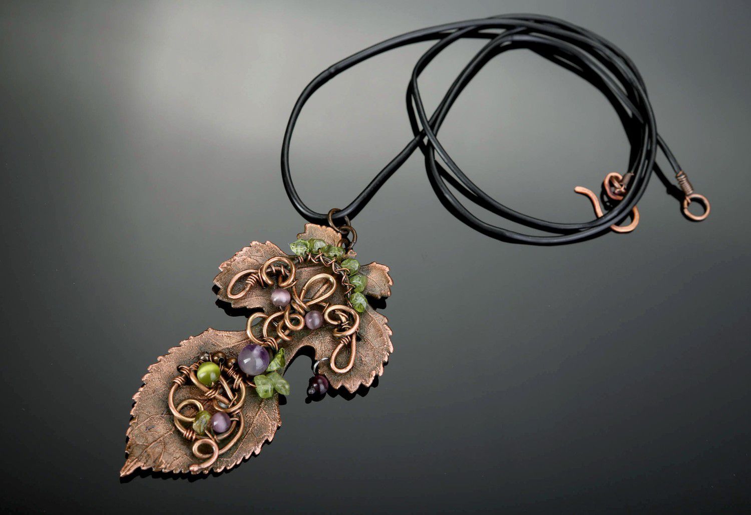 Pendant with natural stones Yggdrasil's Leaf photo 3