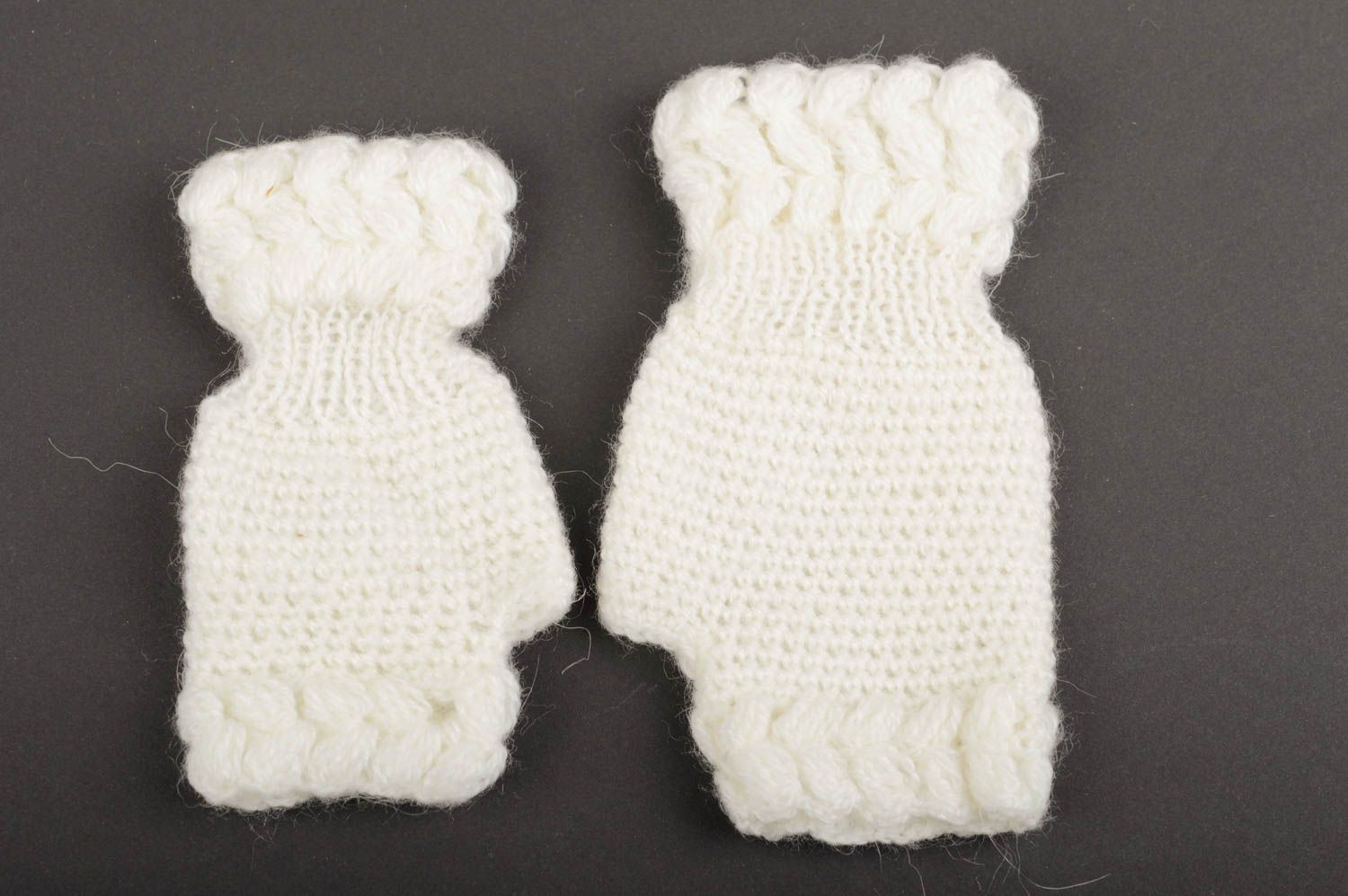 Handmade white crocheted mitts 2 stylish festive mitts beautiful accessories photo 3