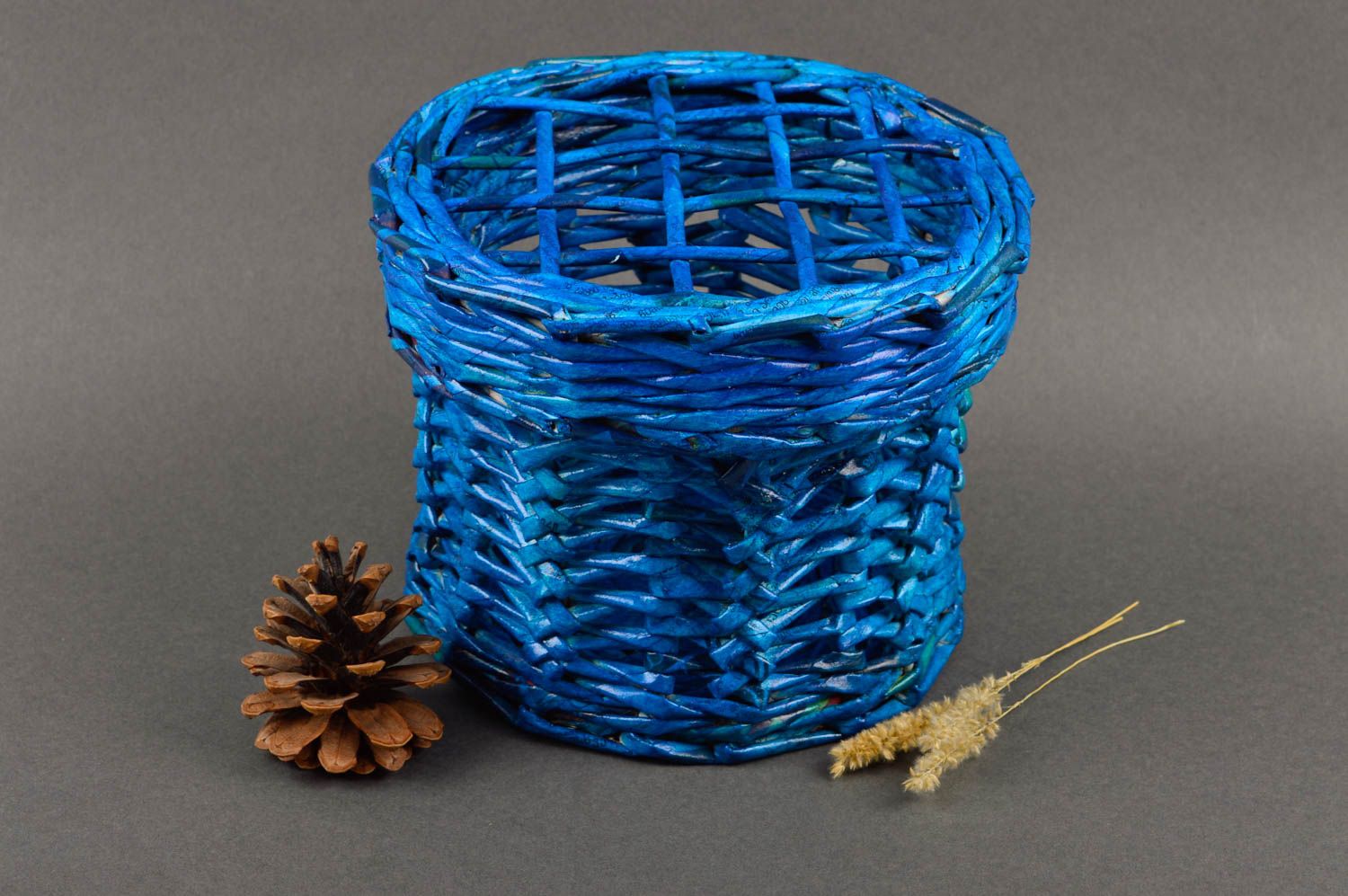 Handmade Korb Aufbewahrung Tisch Deko Korb aus Papier mit Deckel blau klein foto 1