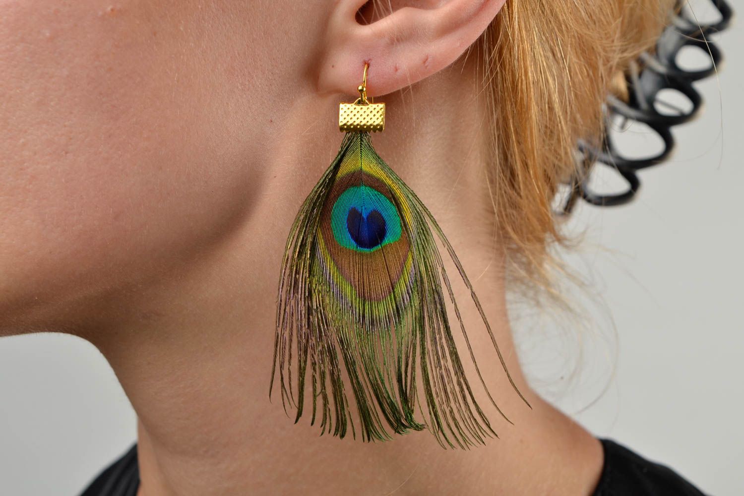 Peacock feather earrings handmade designer jewelry stylish bijouterie present photo 2