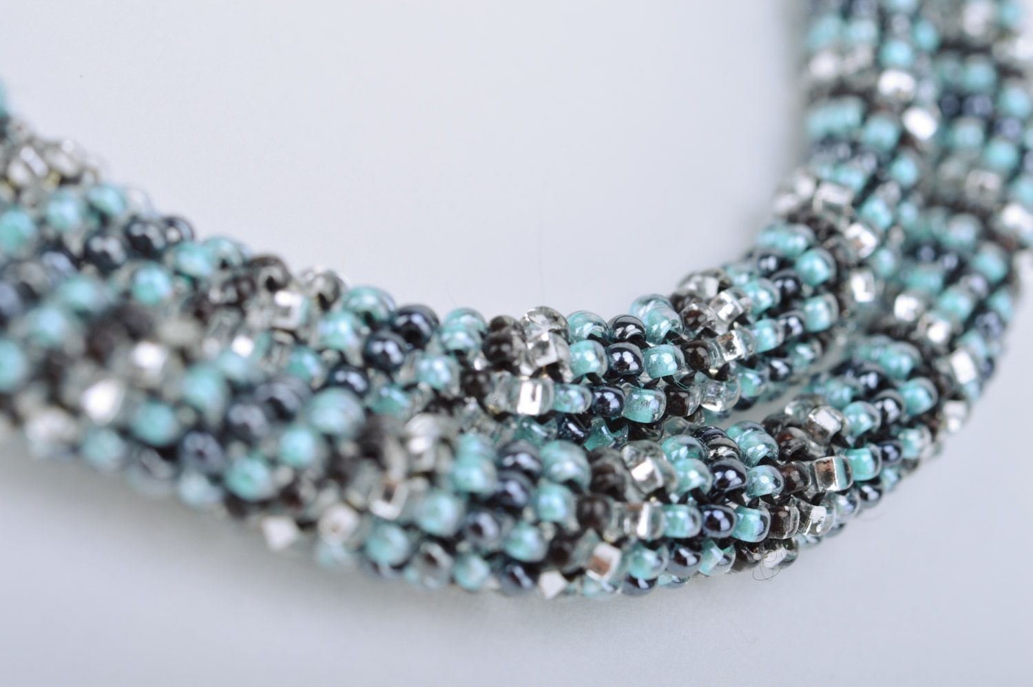Handmade Collier Litze aus Glasperlen lang für Frauen in Blau Handarbeit  foto 4