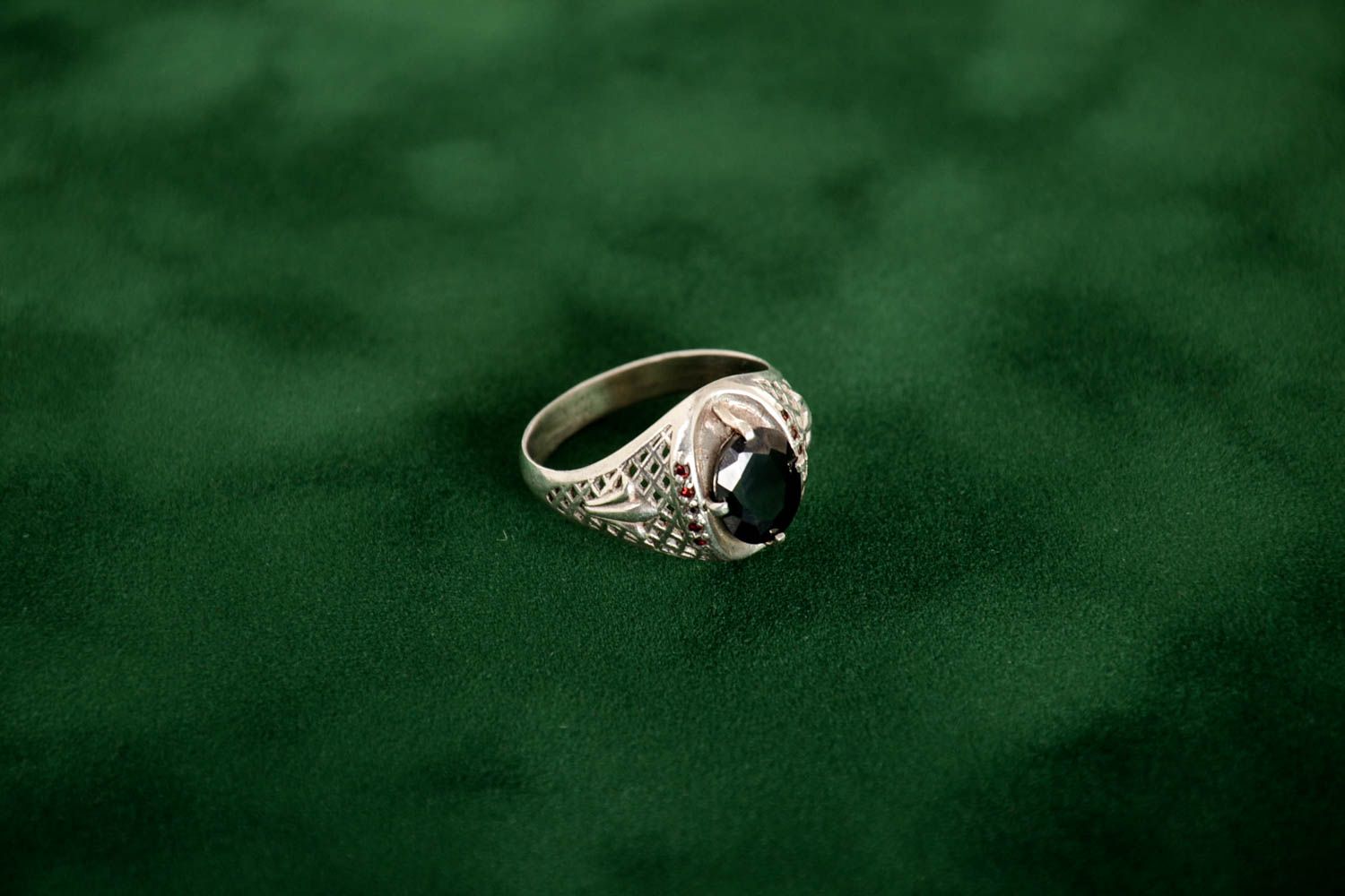 Украшение ручной работы серебряный перстень подарок для мужчины темный граф фото 1