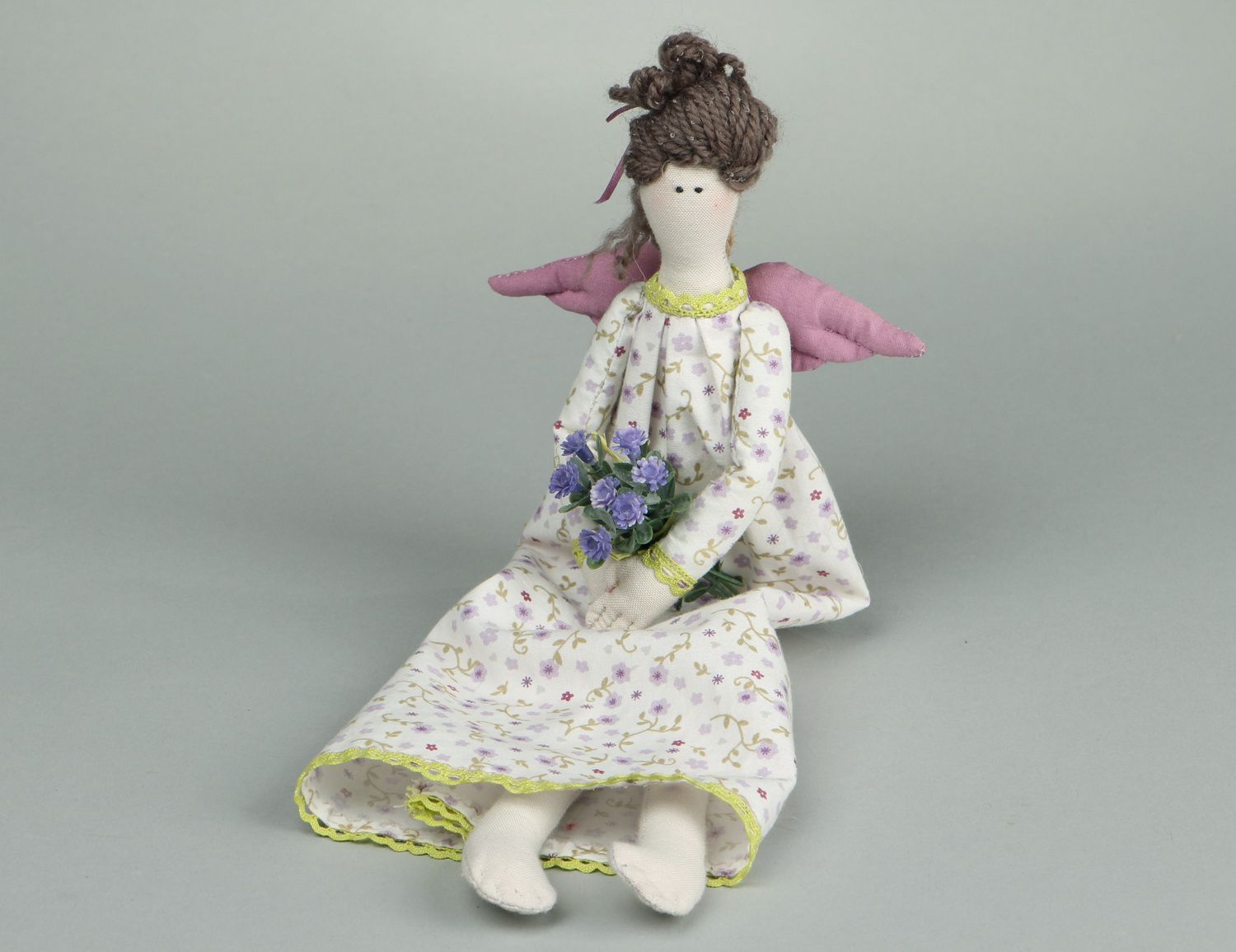 Handmade Designer Puppe Stoff Spielzeug schöne Puppe mit Flügeln und Blumen foto 5